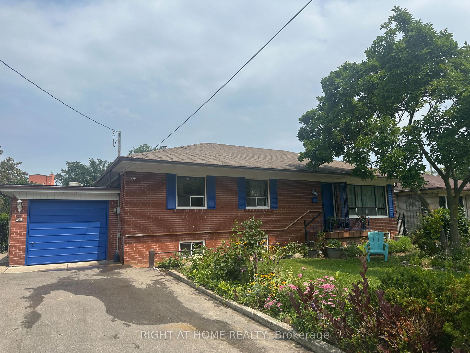 309 Queen Mary Drive Oakville Ontario Canada Sale residential Lee Grandchamp Ermir Kape Right at Home Realty, Brokerage*