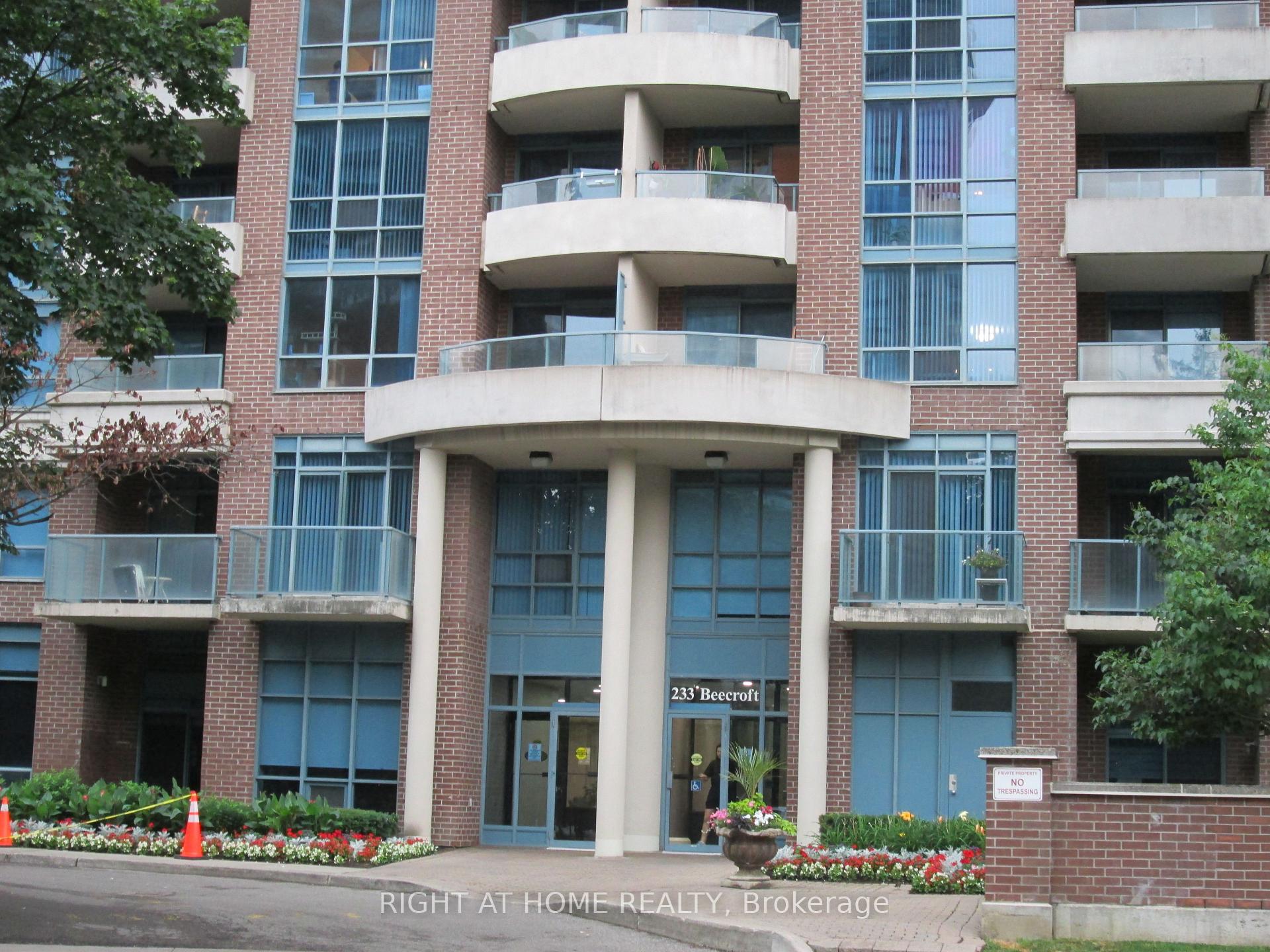 111 - 233 Beecroft Road Toronto Ontario Canada Sale residential Alfred Russell Rosos Right at Home Realty, Brokerage*