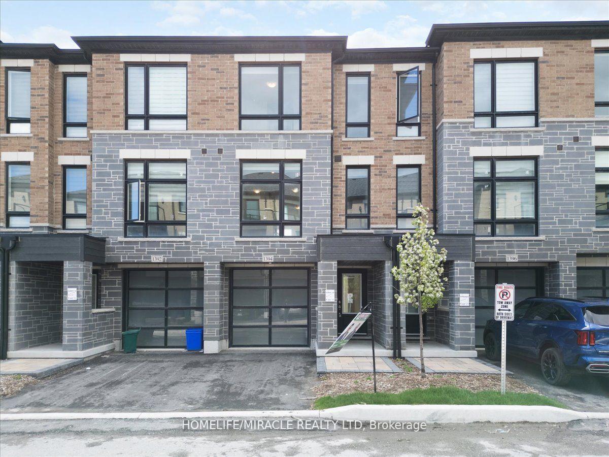 1392 Coral Springs Path Oshawa Ontario Canada Sale residential Ajit Pandit HomeLife/Miracle Realty Ltd., Brokerage *