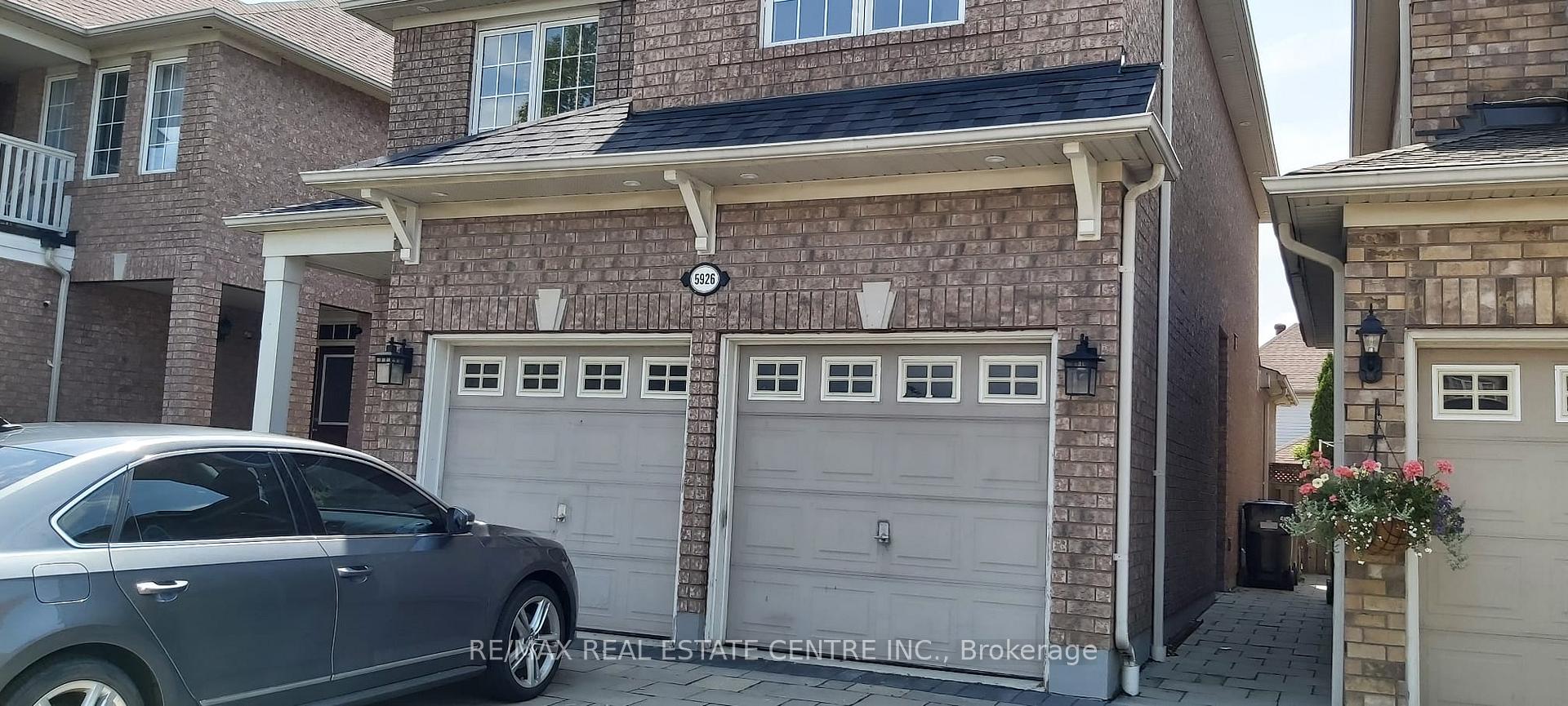 Bsmt - 5926 Sidmouth Street Mississauga Ontario Canada Rent residential Zeeshan Kiani RE/MAX Real Estate Centre Inc., Brokerage*