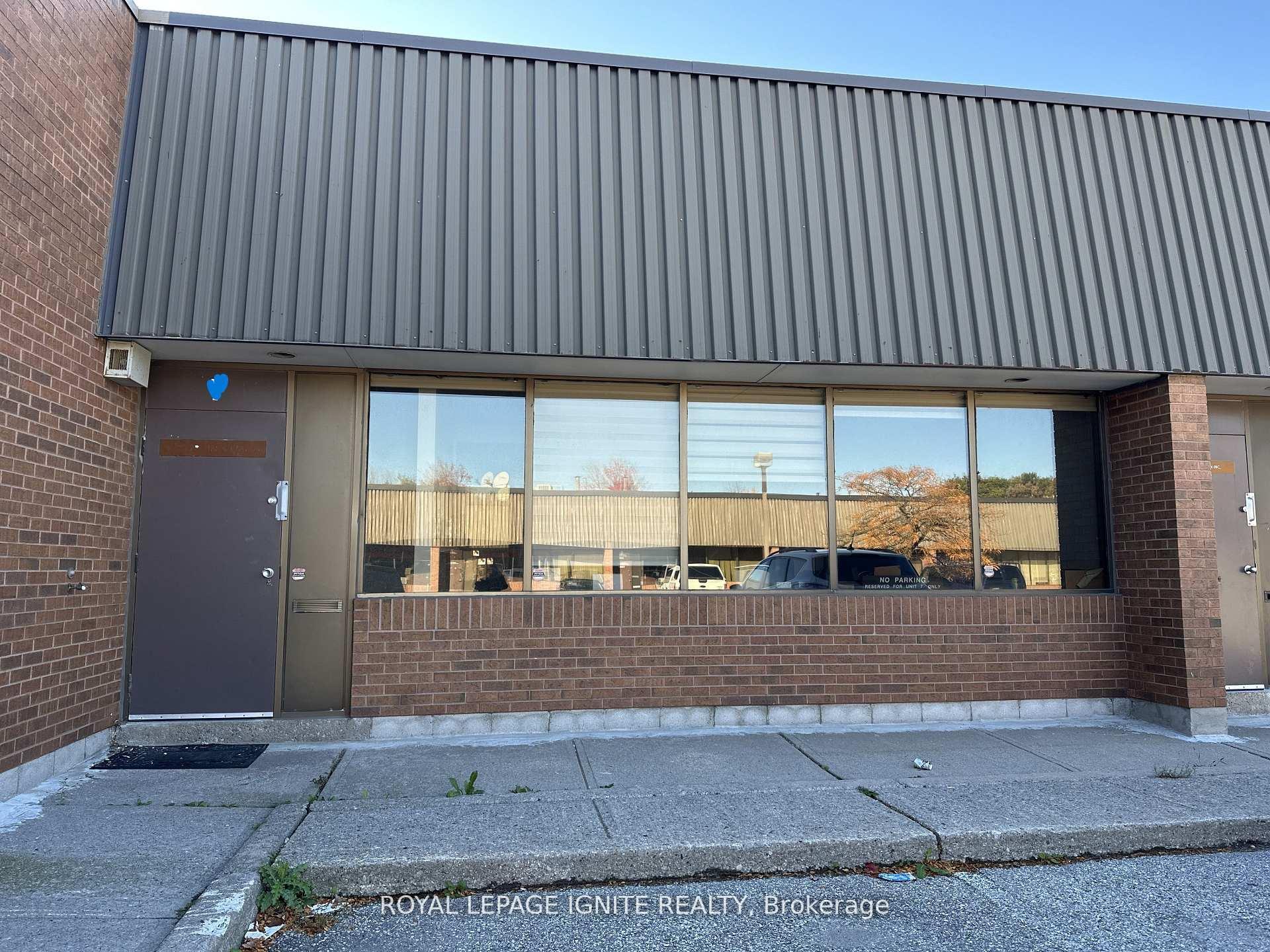 7 - 515 Milner Avenue Toronto Ontario Canada Lease commercial Rosa Borlido Royal LePage Ignite Realty Brokerage*