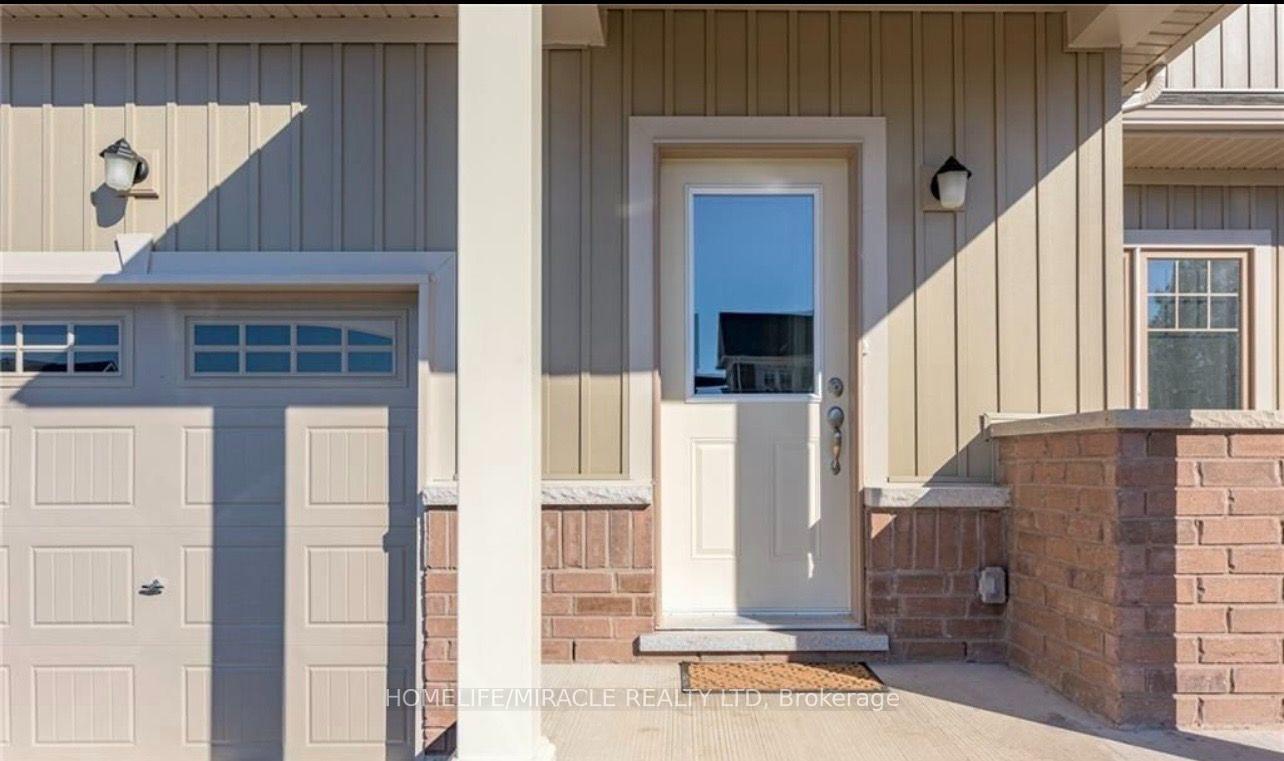1444 Marina Drive Fort Erie Ontario Canada Rent residential HomeLife Realty Services Inc.