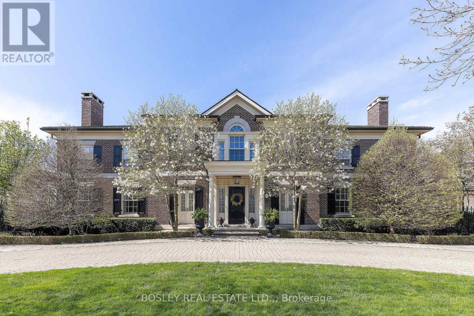 472 Gage Street Niagara-On-The-Lake Ontario Canada Sale residential Gloria Valvasori ASP Century 21 Signature Service