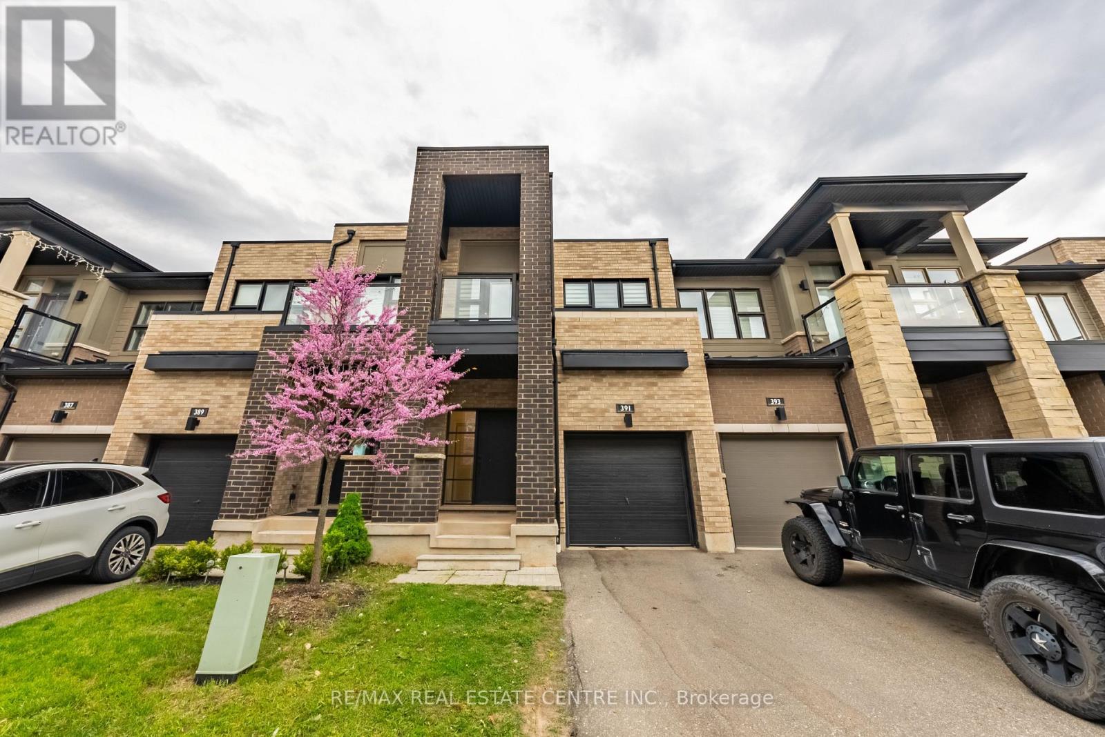391 Athabasca Common Oakville Ontario Canada Sale residential Raj Dhawan Royal Lepage Platinum Realty, Brokerage*
