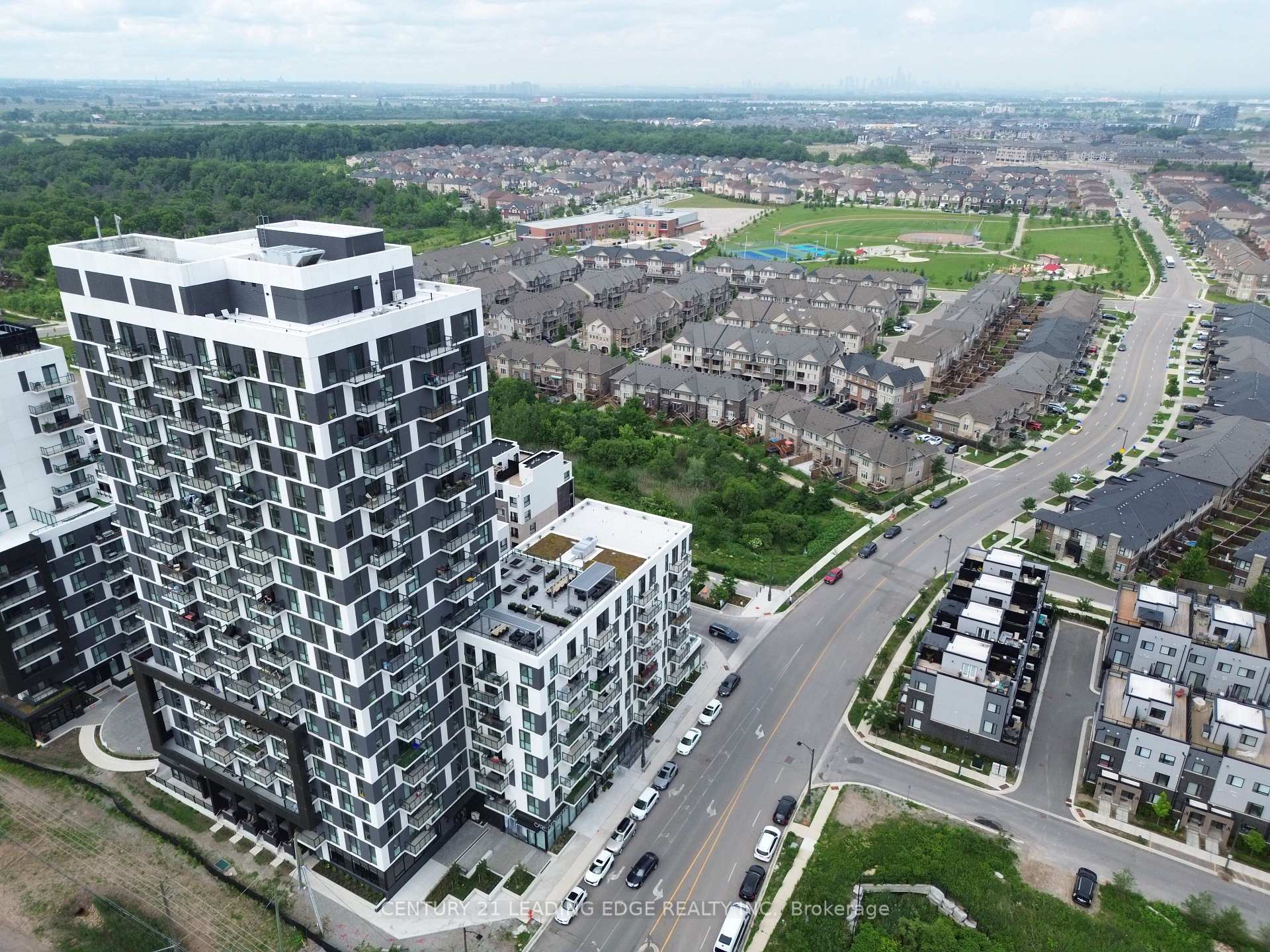 2002 - 335 Wheat Boom Drive Oakville Ontario Canada Sale residential Vishal Sood Century 21 Leading Edge Realty Inc., Brokerage *