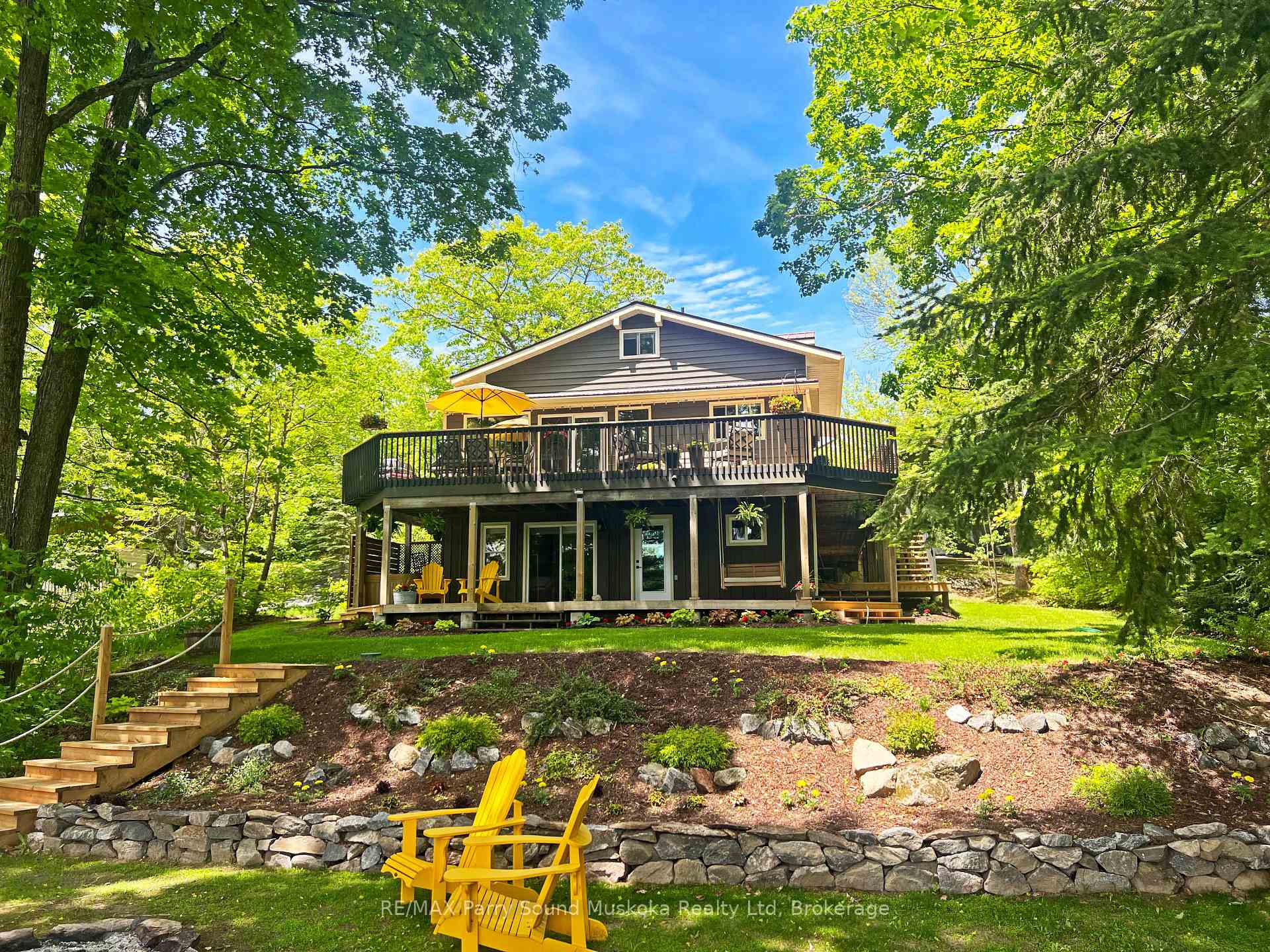 13 PENINSULA SHORES Road E Mcdougall Ontario Canada Sale residential Gary Phillips RE/MAX PARRY SOUND MUSKOKA REALTY LTD., BROKERAGE*