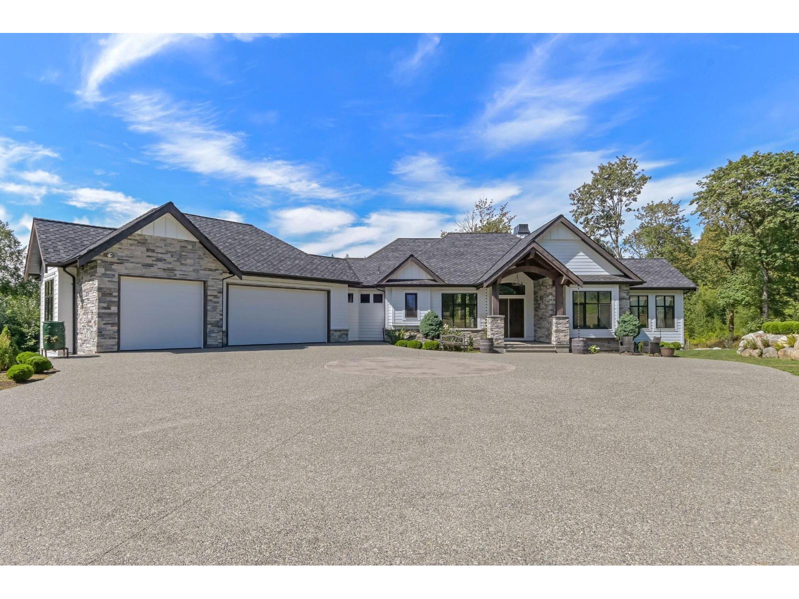 30675 SILVERHILL AVENUE Mission British Columbia Canada Sale residential Dardana Shushka HOMELIFE ADVANTAGE REALTY LTD,
