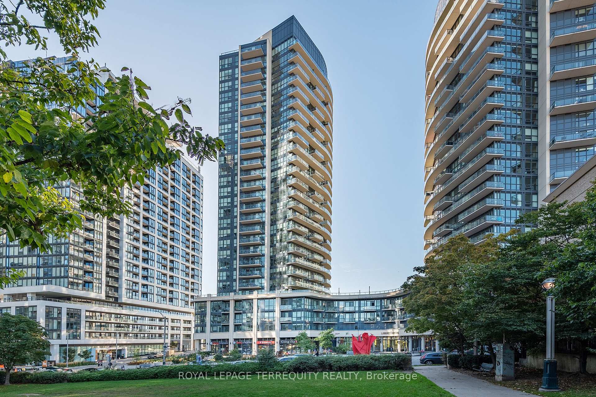 1802 - 49 East Liberty Street Toronto Ontario Canada Rent residential Stefanos Papadopoulos Royal LePage Terrequity Principled Realty