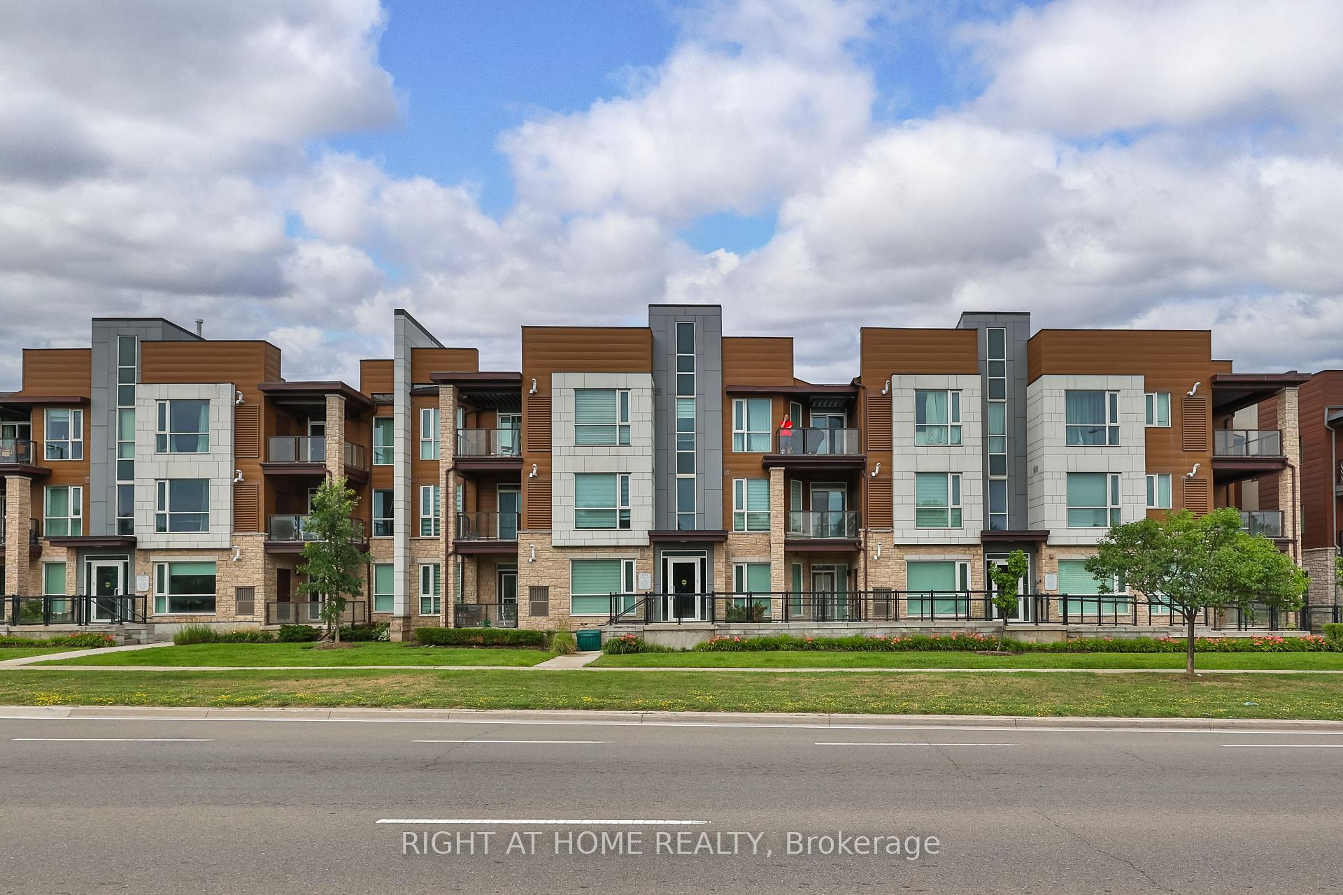308 - 2393 Bronte Road Oakville Ontario Canada Rented residential Imtiaz Kiani Right at Home Realty, Brokerage*