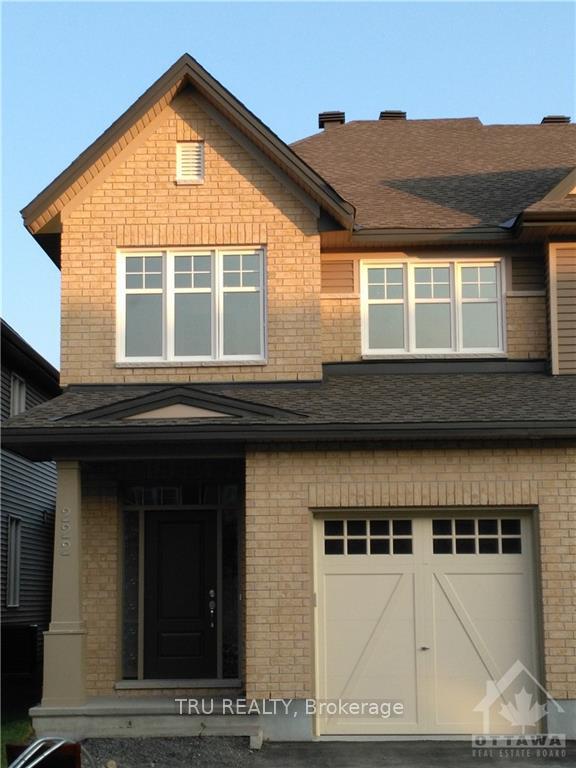 222 FERGUS Crescent Ottawa Ontario Canada Rent residential Marina Karshuli TRU REALTY , BROKERAGE*