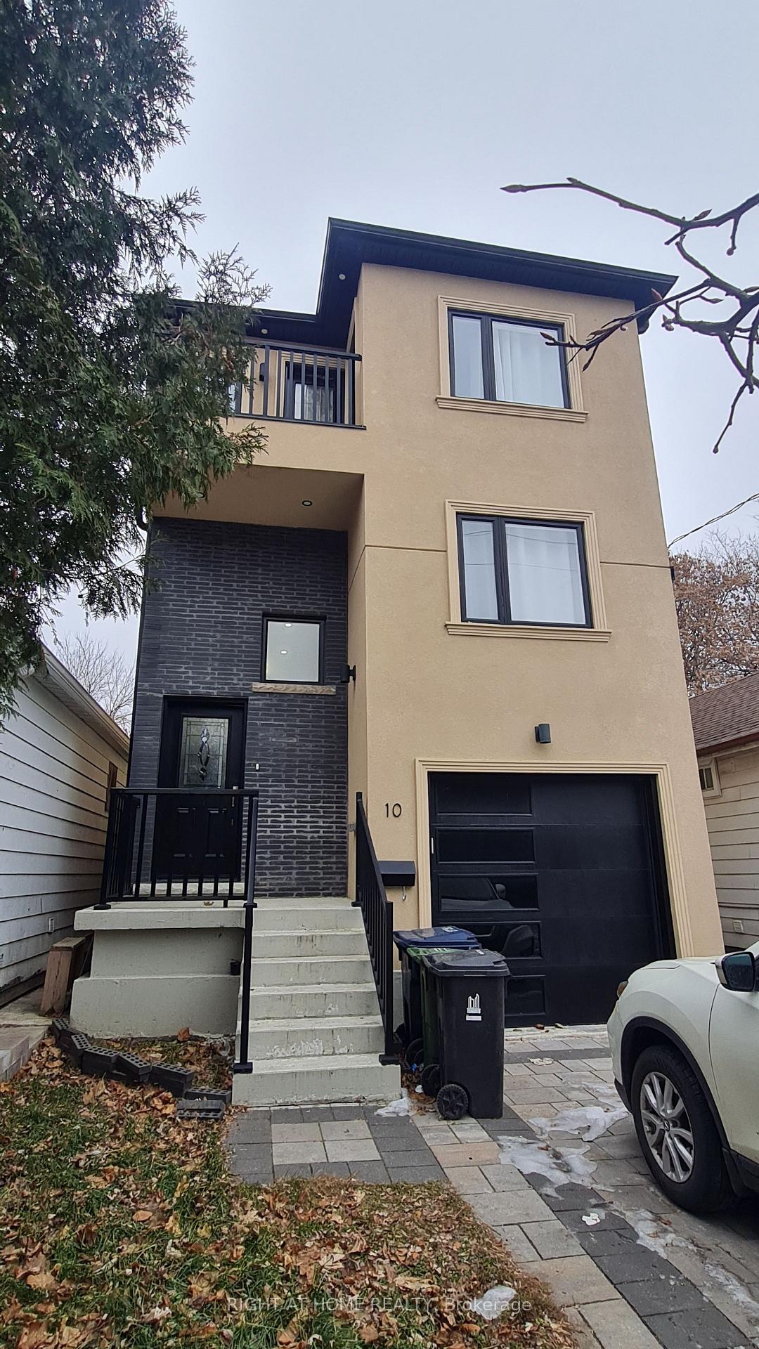 Room A - 10 Emmott Avenue Toronto Ontario Canada Rent residential Marta Oliveira Right at Home Realty, Brokerage*