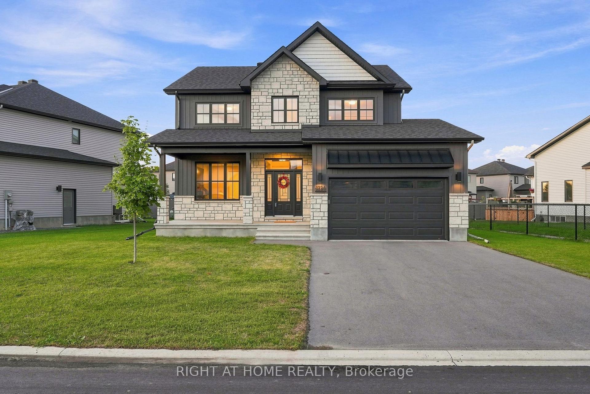 1334 Fribourg Street Russell Ontario Canada Sale residential Hesam Azimi Right at Home Realty, Brokerage*