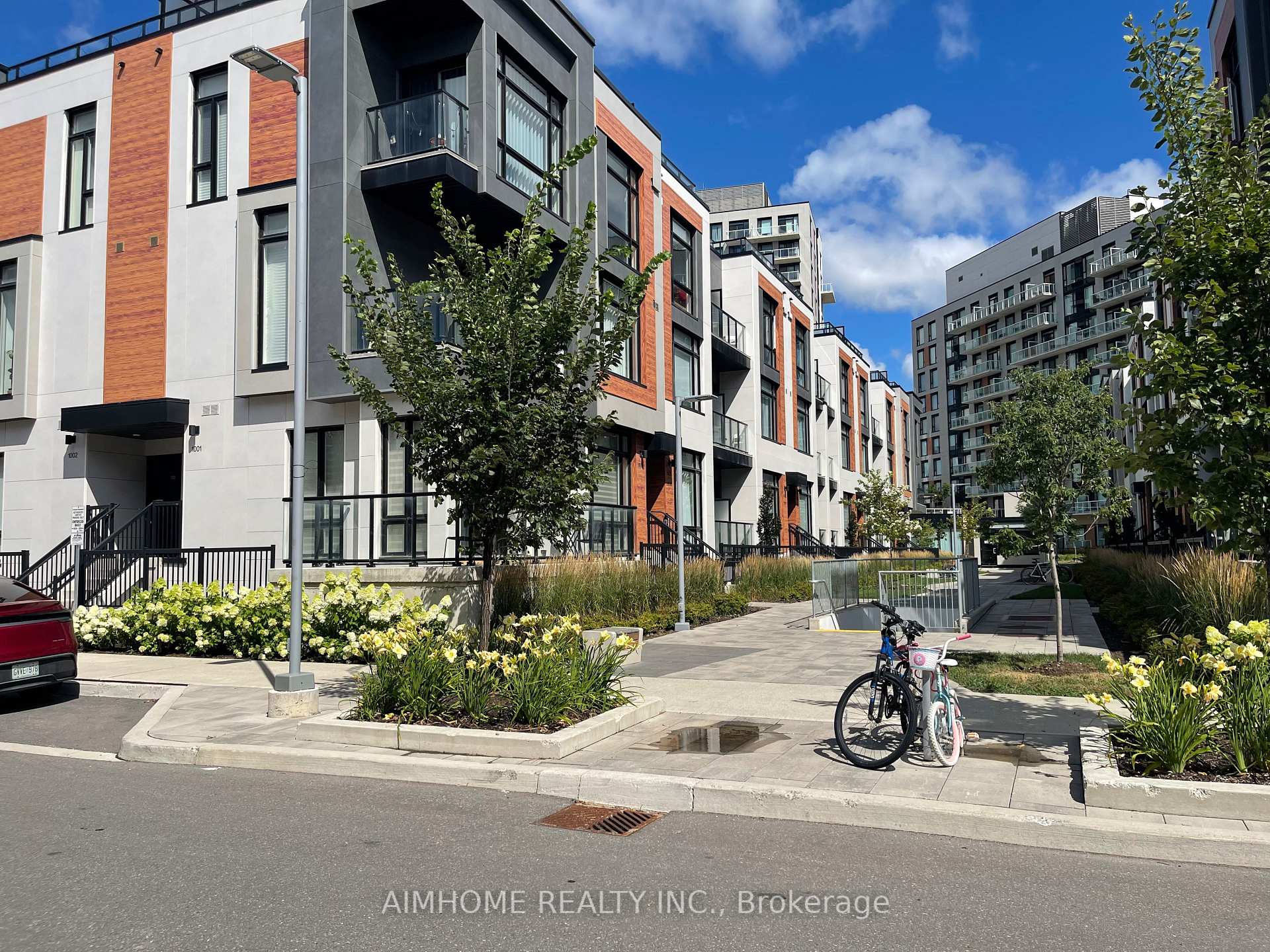 1031 - 14 David Eyer Road Richmond Hill Ontario Canada Rent residential   AimHome Realty Inc, Brokerage*