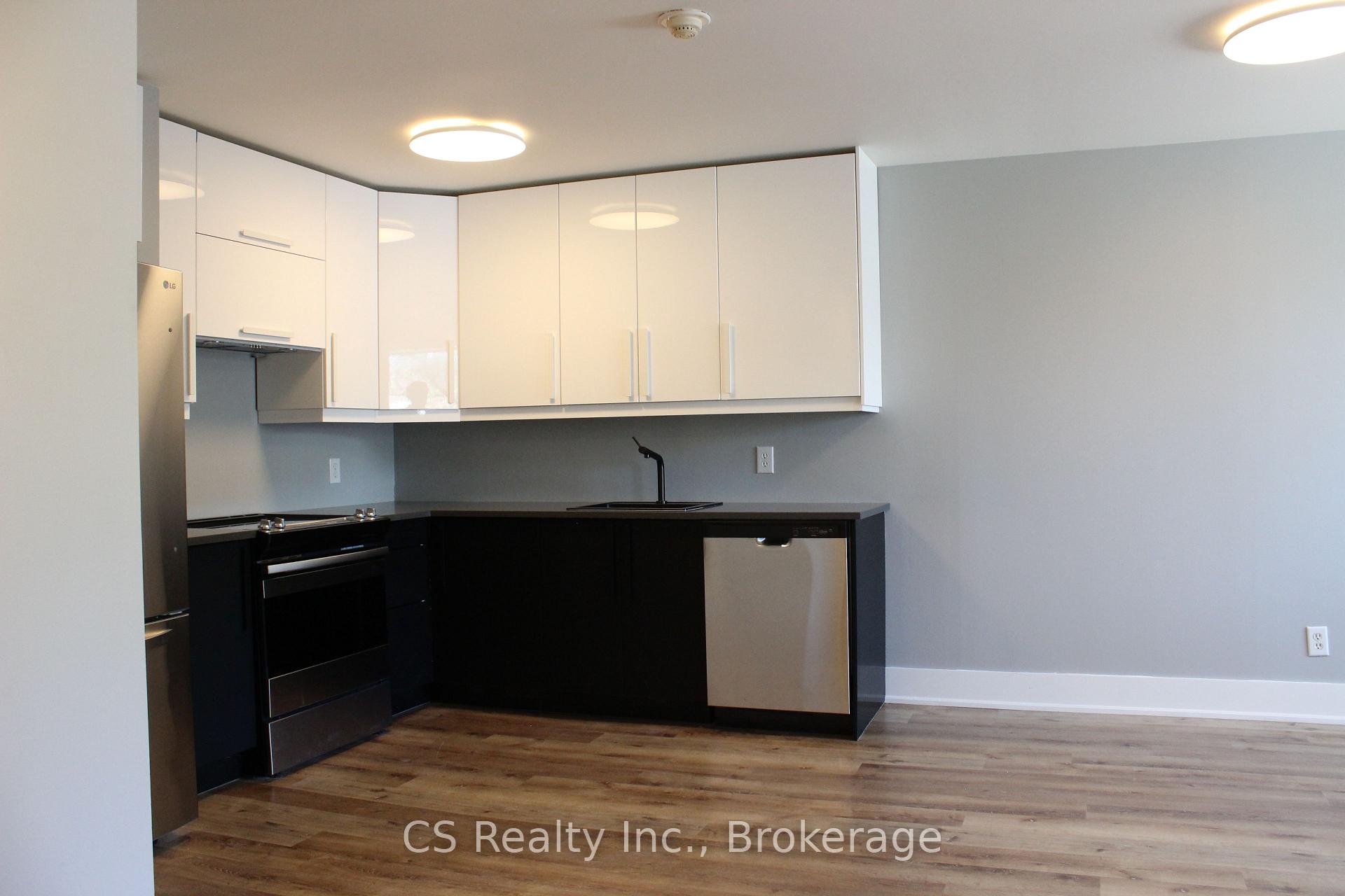 1513-7 - 242 Coxwell Avenue Toronto Ontario Canada Lease commercial   Bruce Murray - Real Estate Homeward, Brokerage