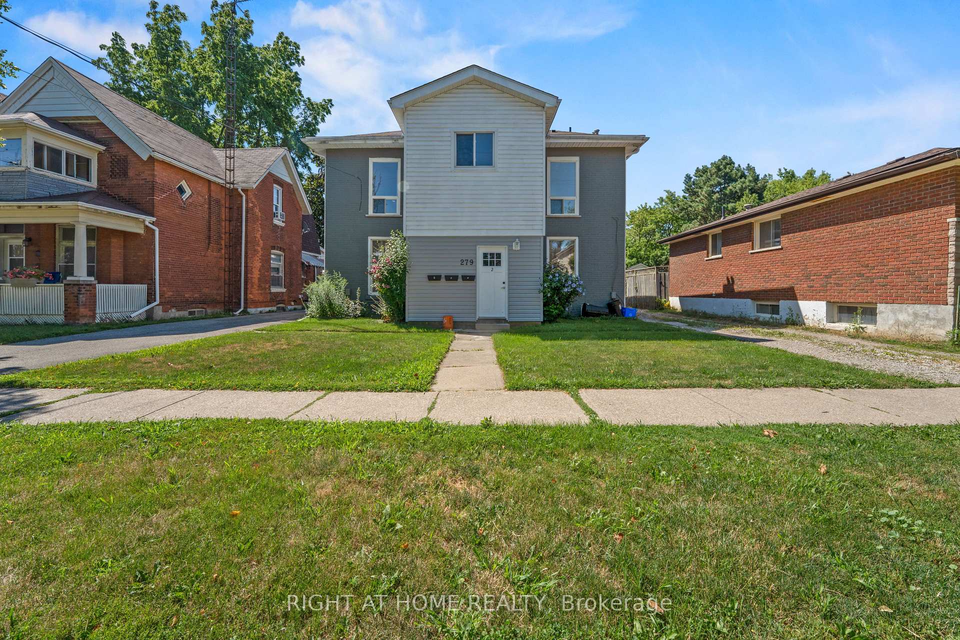 2 - 279 Darling Street Brantford Ontario Canada Rent residential Sal Abouchala Right at Home Realty, Brokerage*