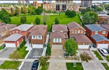 36 Windmill Boulevard Brampton Ontario Canada Sale residential Menjit Cheema RE/MAX Gold Realty Inc., Brokerage *