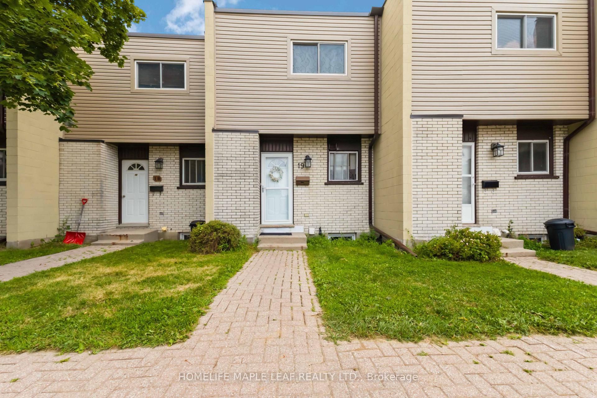 19 - 178 Grulke Street Kitchener Ontario Canada Sale residential   HomeLife Maple Leaf Realty Ltd., Brokerage *