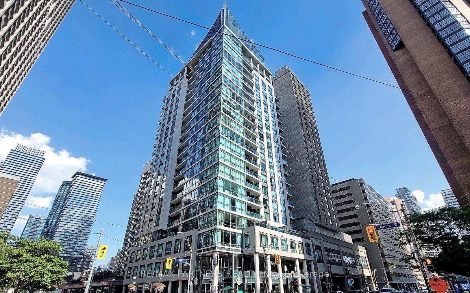 908 - 1121 Bay Street Toronto Ontario Canada Rent residential Jason Yu Team 地產三兄妹 RE/MAX Partners Realty Inc., Brokerage*