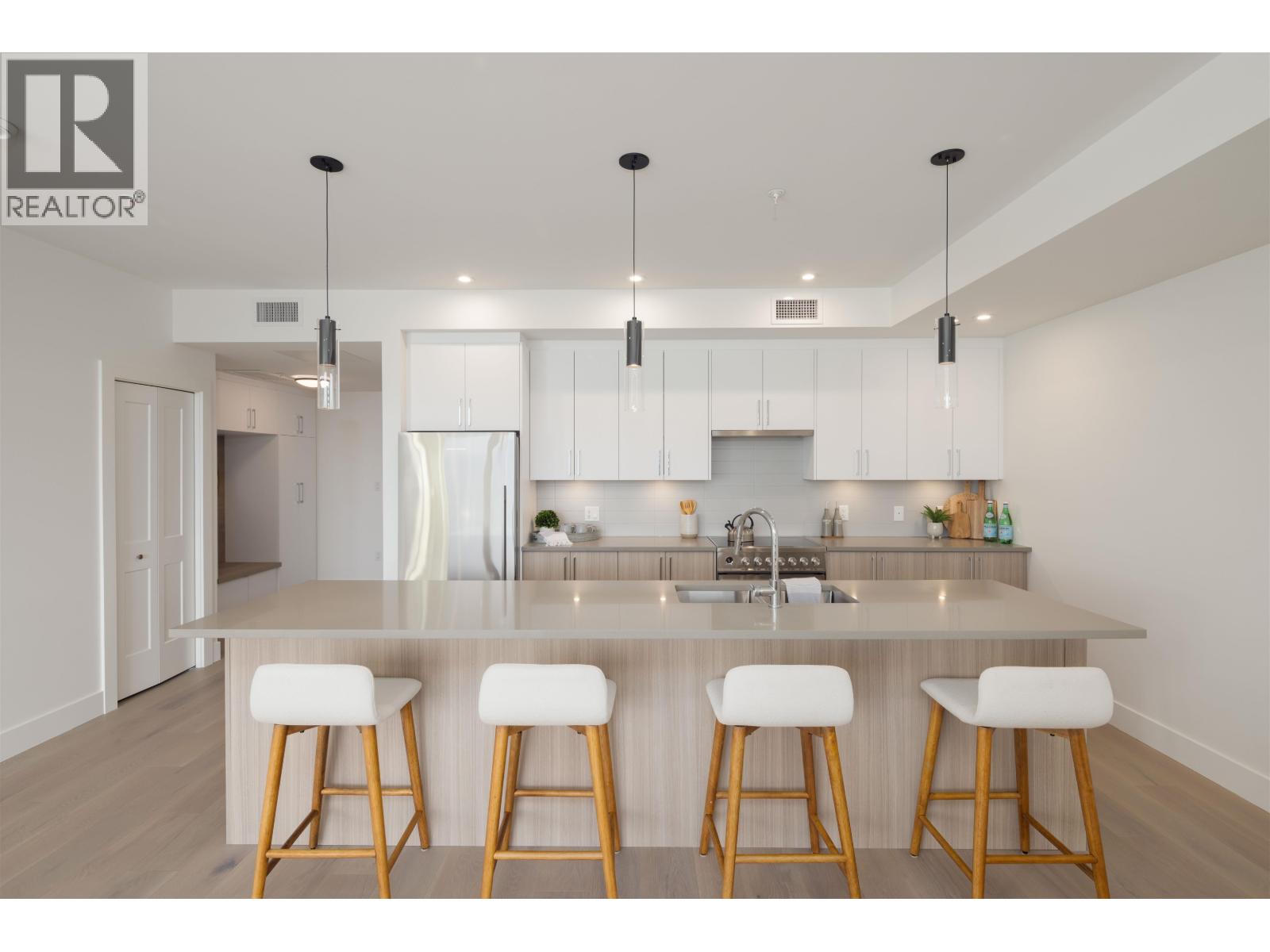 101 3405 MAMQUAM ROAD Squamish British Columbia Canada Sale residential Will Black RE/MAX Crest Realty, Brokerage*