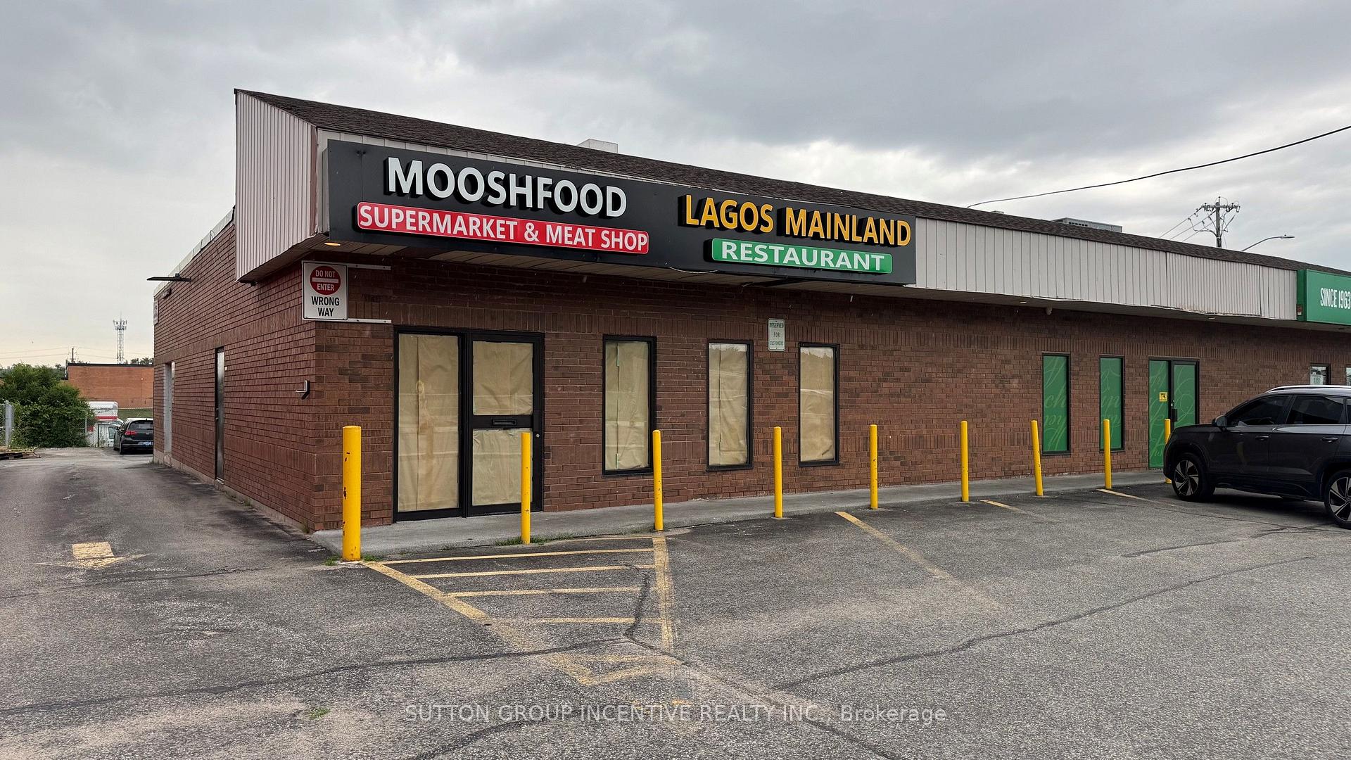 4 - 285 Dunlop Street W Barrie Ontario Canada Lease commercial Dave Moore RE/MAX Hallmark Chay Realty, Brokerage*
