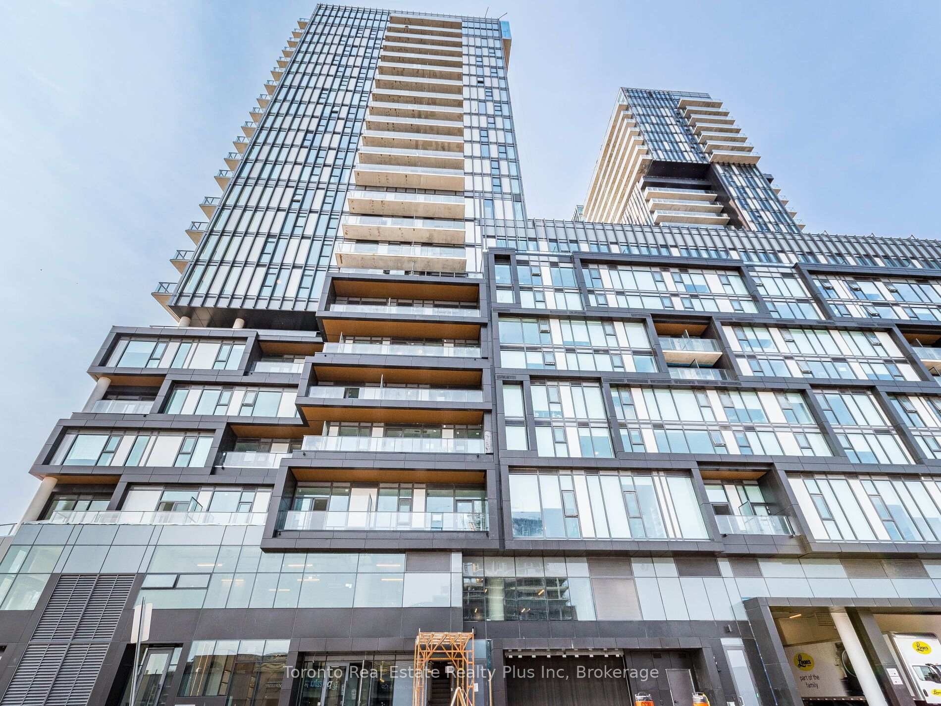 2411 - 10 Graphophone Grove Toronto Ontario Canada Rent residential Toronto Real Estate Realty Plus Brokerage