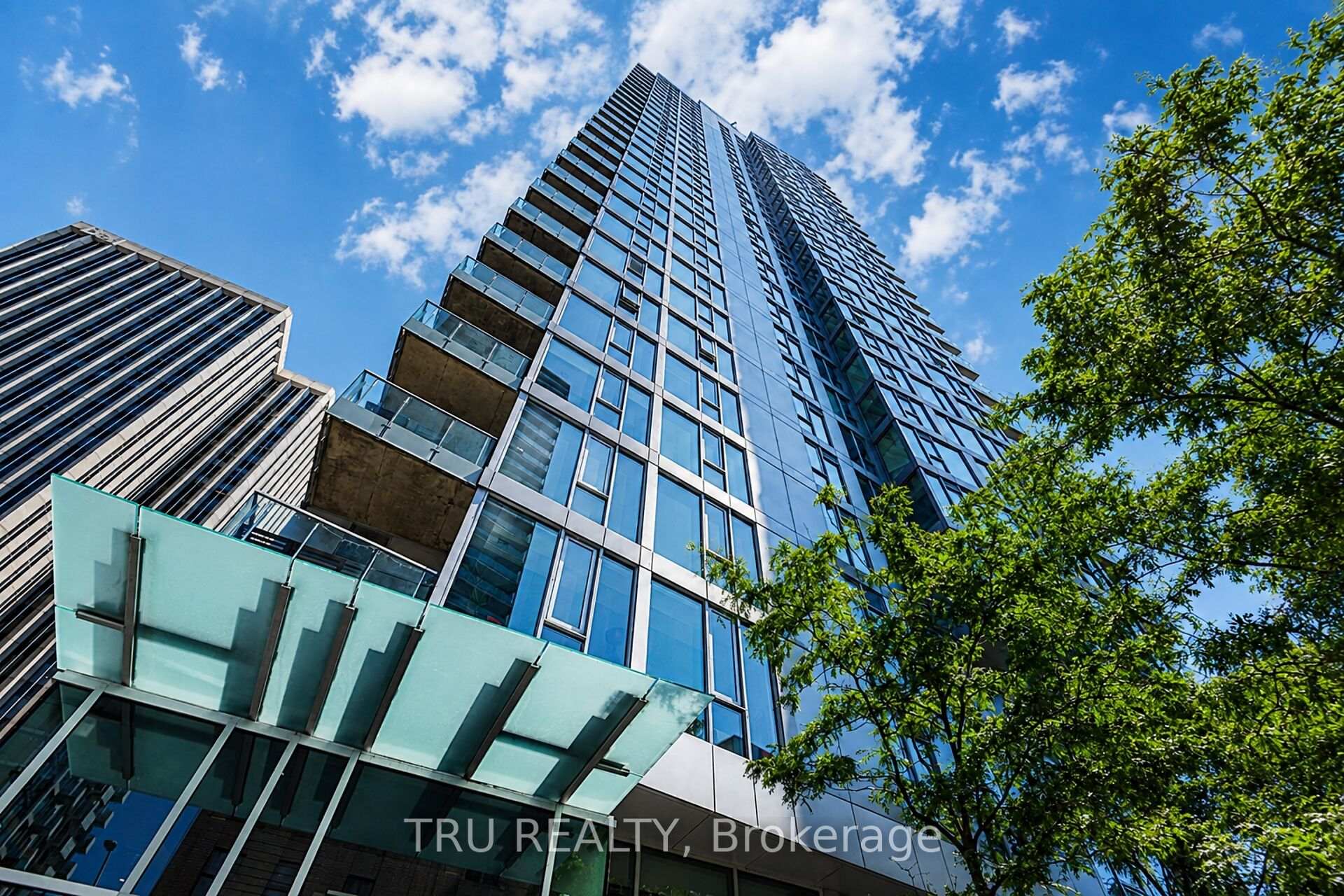 1110 - 179 Metcalfe Street Ottawa Ontario Canada Sale residential Marina Karshuli TRU REALTY , BROKERAGE*