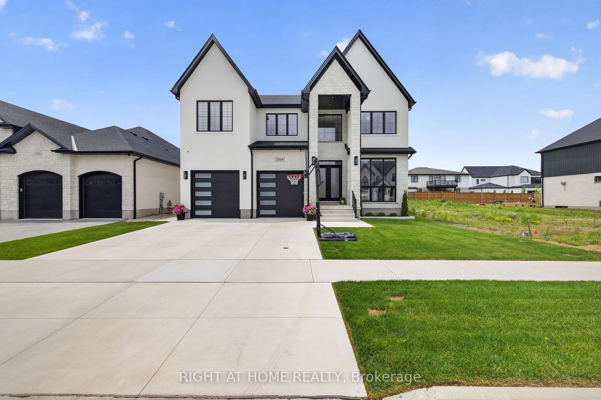 3509 Isleworth Road London South Ontario Canada Sale residential Frank Pontes RIGHT AT HOME REALTY