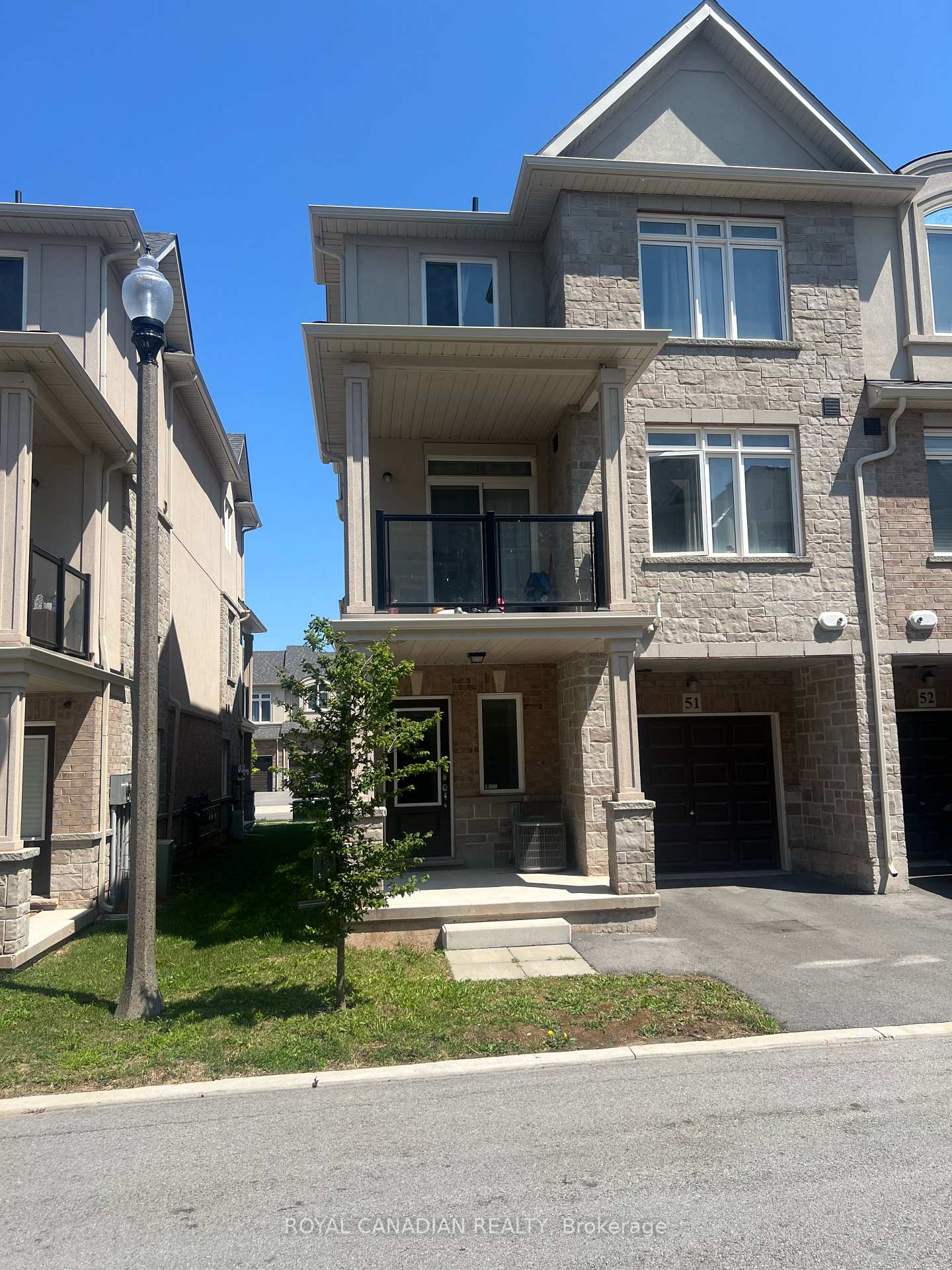 51 - 40 Zinfandel Drive Hamilton Ontario Canada Rent residential Naveen Vadlamudi ROYAL CANADIAN REALTY, BROKERAGE*