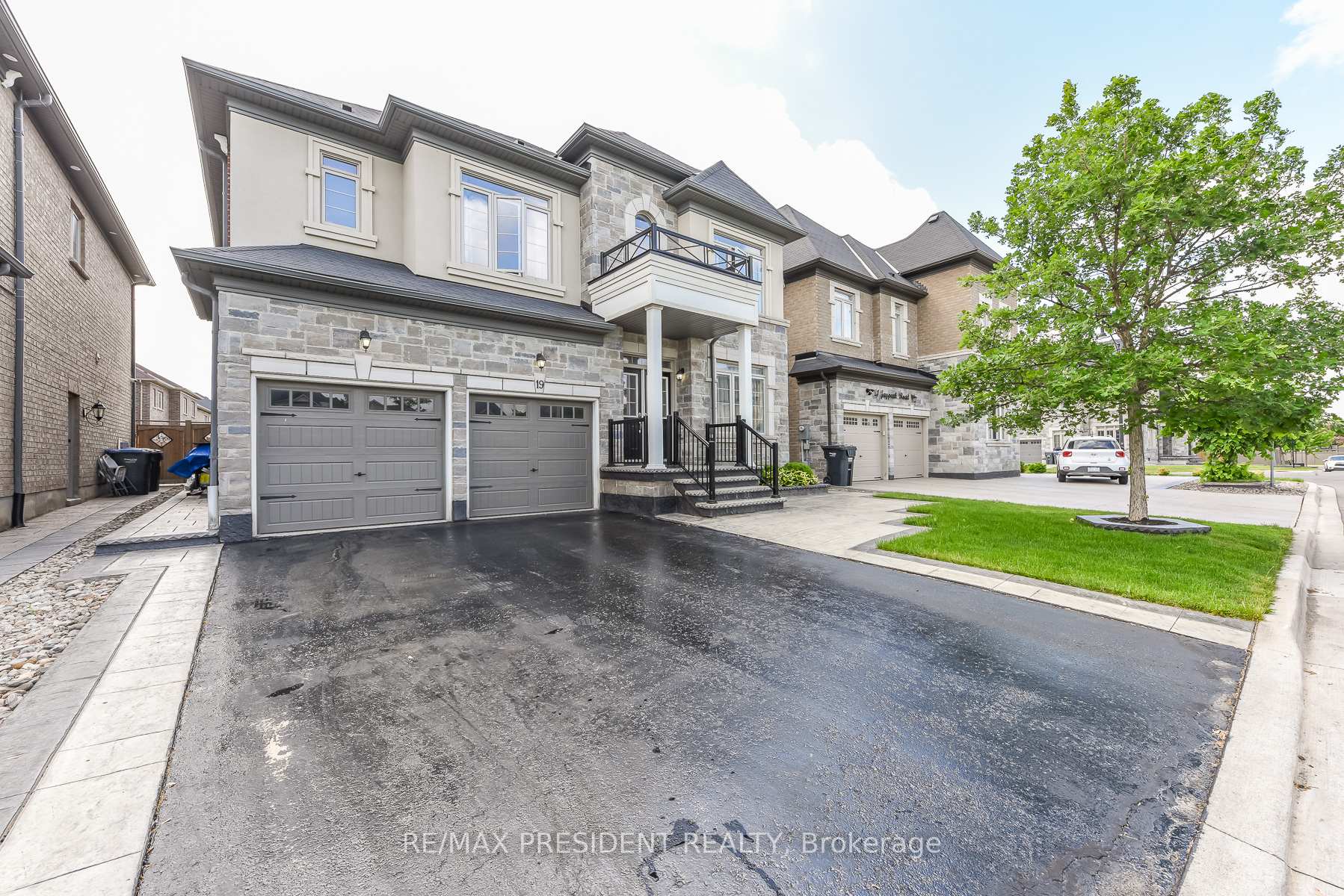19 Jaypeak Road Brampton Ontario Canada Sale residential Raj Sekhon RE/MAX President Realty