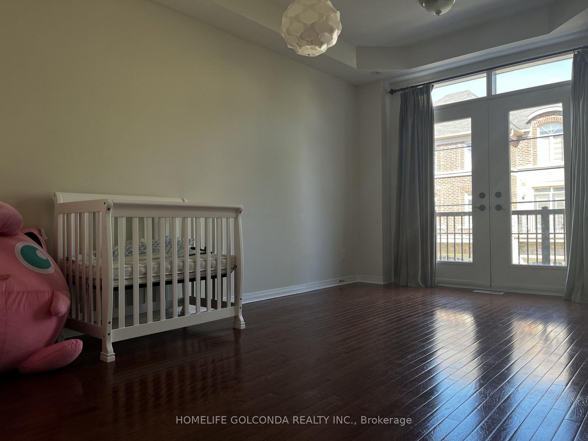 139 Chapman Court Aurora Ontario Canada Rent residential   HomeLife Golconda Realty Inc., Brokerage*