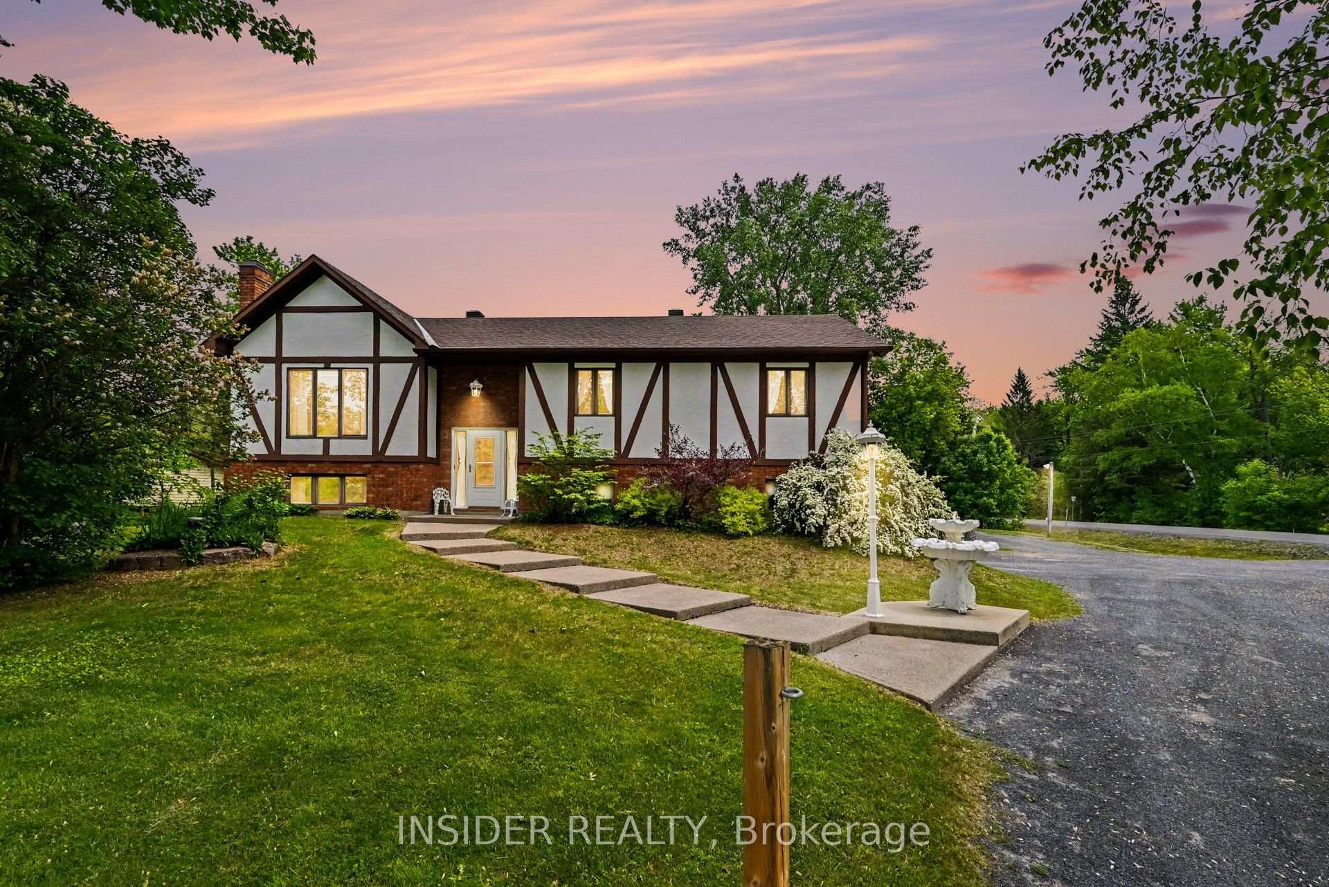1887 Canaan Road Clarence-Rockland Ontario Canada Sale residential   SellBuyToronto.ca 