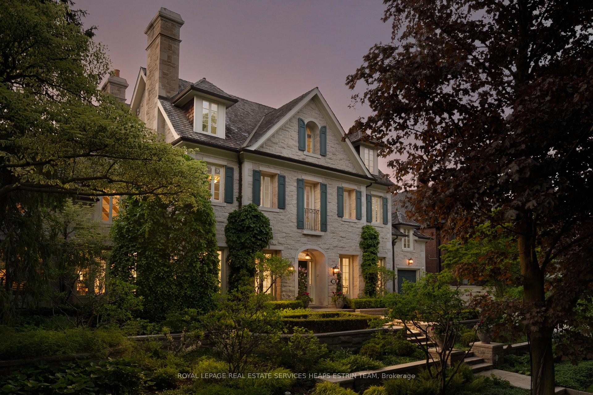76 Binscarth Road Toronto Ontario Canada Sale residential Daryl King RE/MAX Hallmark Realty Ltd., Brokerage*