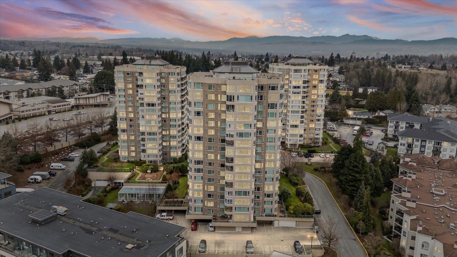 701 3170 GLADWIN ROAD Abbotsford British Columbia Canada Sale residential Effie Sachami HOMELIFE ADVANTAGE REALTY LTD,