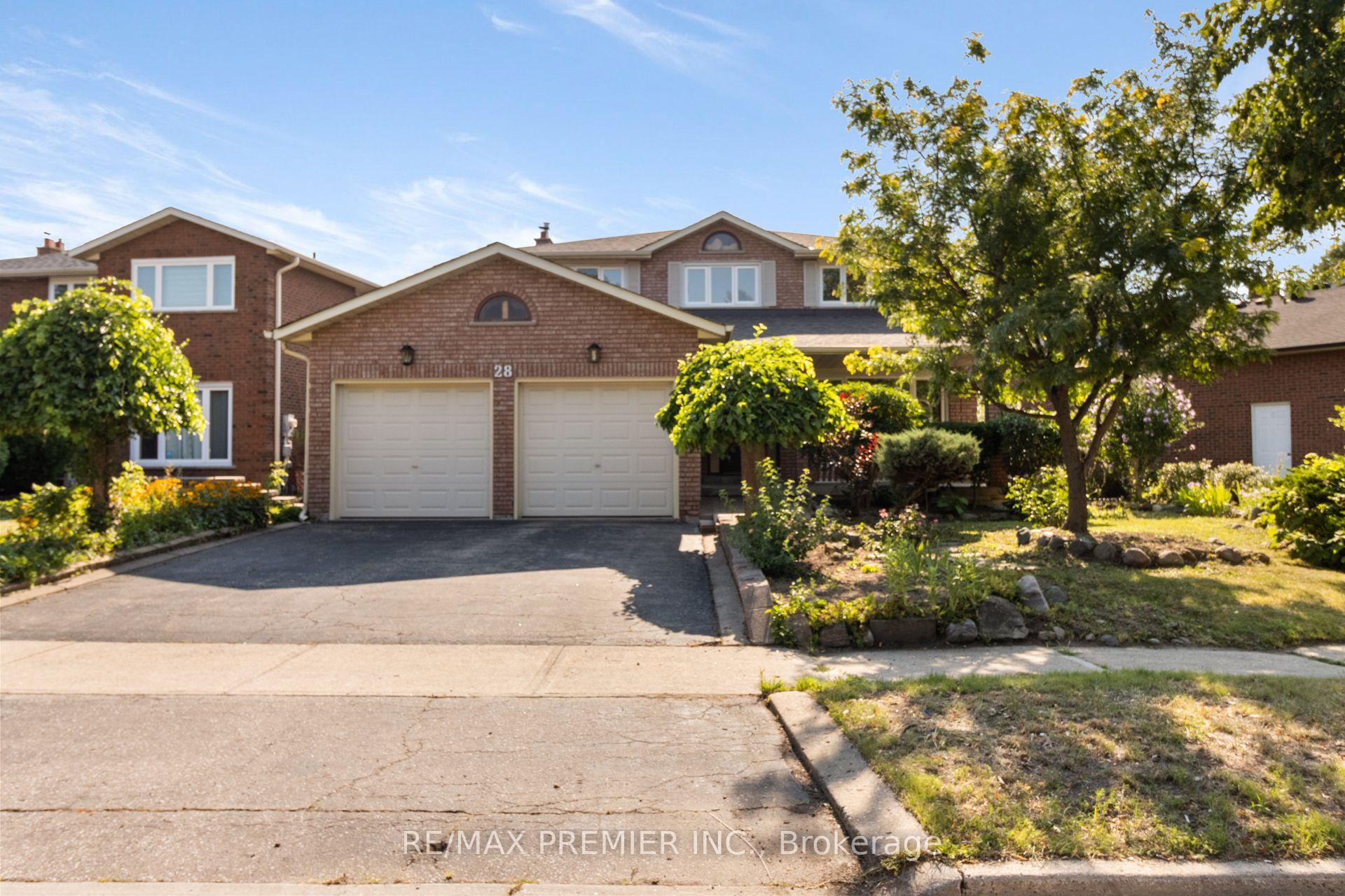 28 Marevan Place Vaughan Ontario Canada Sale residential Kaleem Salahuddin RE/MAX PREMIER INC. Brokerage*