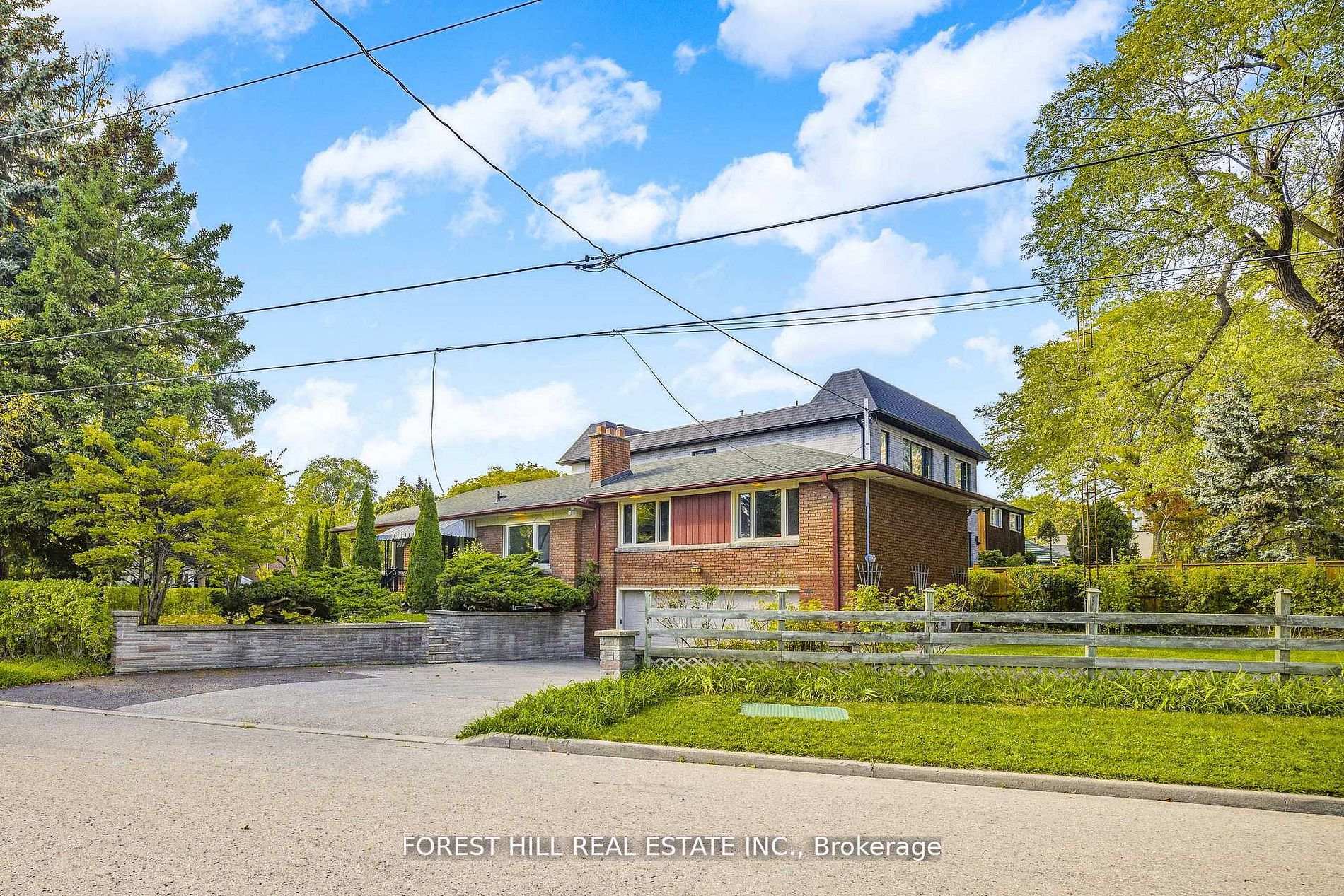 18 Irvington Crescent Toronto Ontario Canada Rent residential   Forest Hill Real Estate Inc., Brokerage*