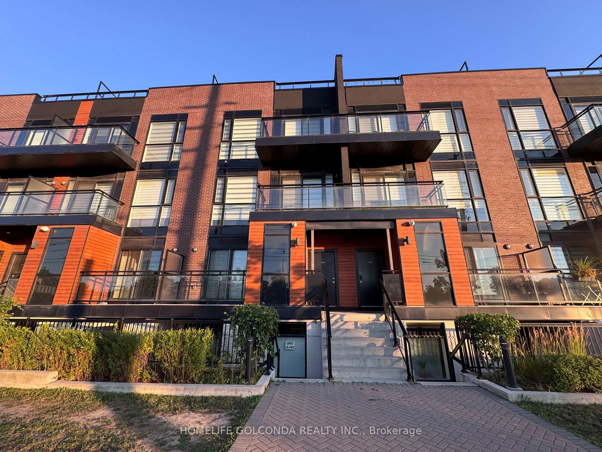 A403 - 5309 Highway  7 Street Vaughan Ontario Canada Sale residential   HomeLife Golconda Realty Inc., Brokerage*