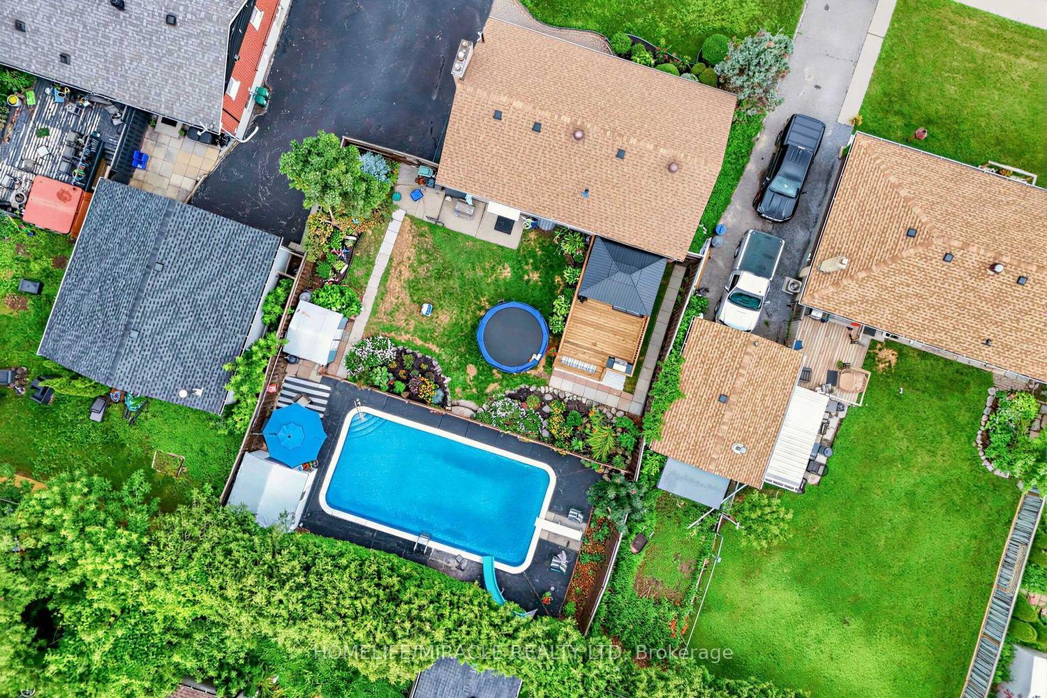 509 Beurling Avenue Oshawa Ontario Canada Sale residential Dhaval Shah HomeLife/Miracle Realty Ltd., Brokerage *
