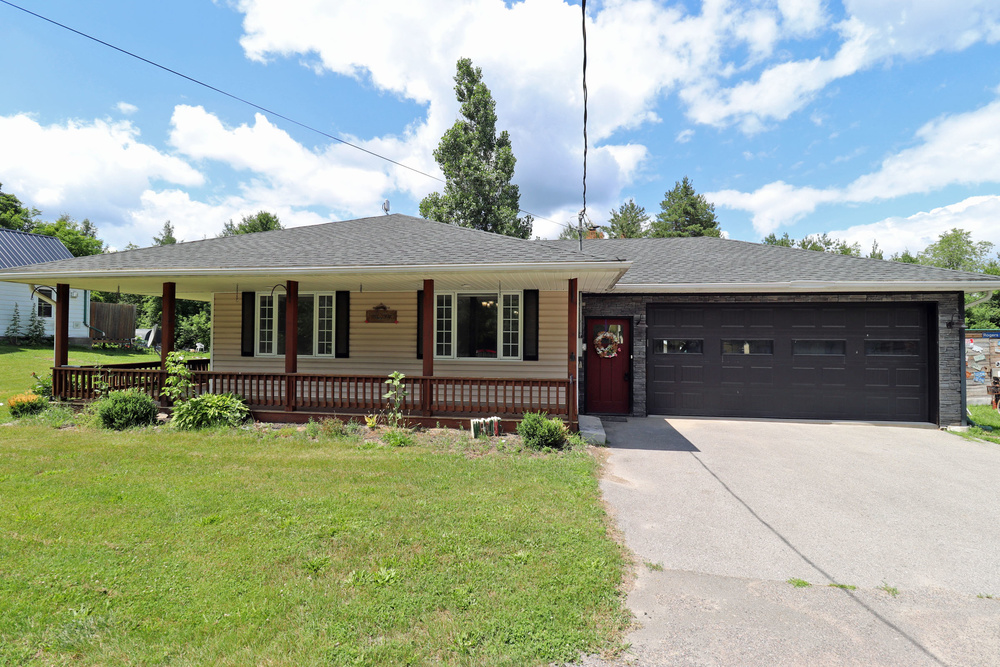 1840 Queensborough  Rd  Tweed Ontario Canada Sold residential Shawna Trudeau RE/MAX HALLMARK FIRST GROUP REALTY LTD. Brokerage*