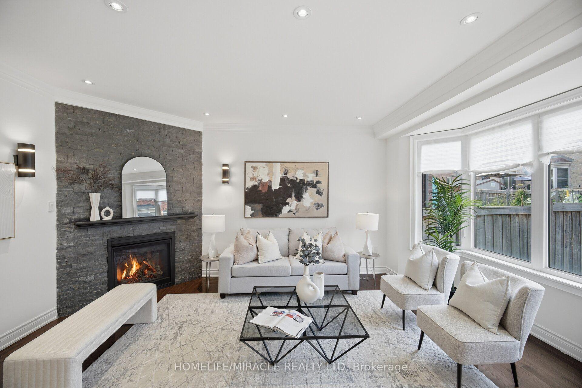 28 Kincardine Street Vaughan Ontario Canada Sale residential Kirpa Nanra HomeLife/Miracle Realty Ltd., Brokerage*