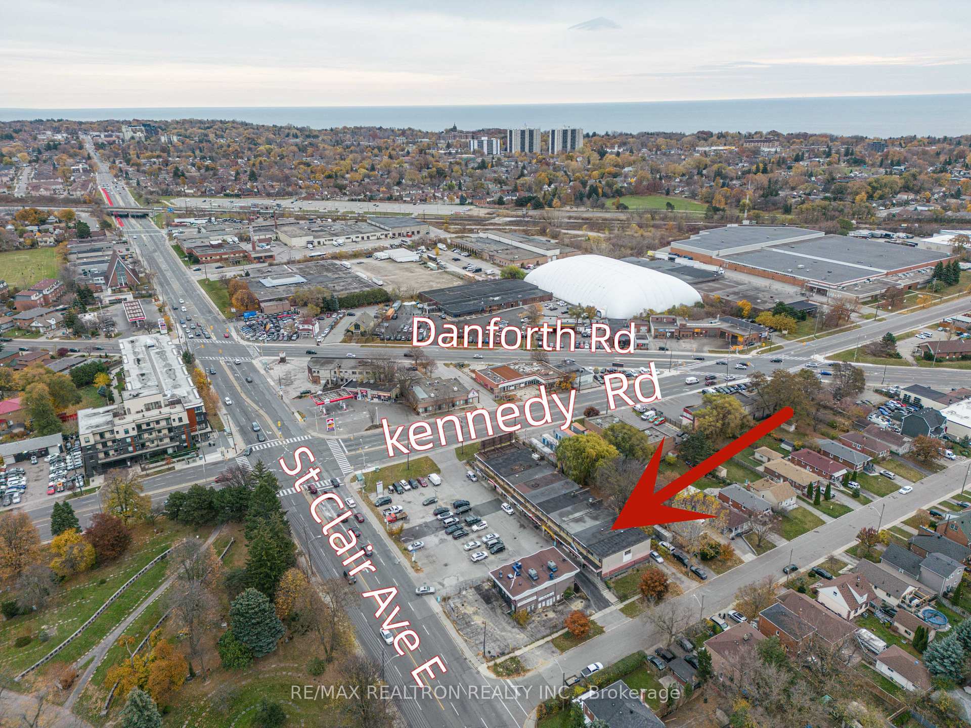 3541 St Clair Avenue E Toronto Ontario Canada Sale commercial Gary Nusca, Bridgecan Realty Corp., Brokerage*