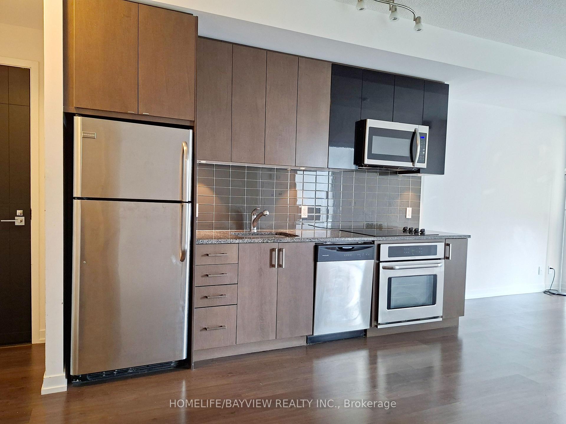2106 - 89 Dunfield Avenue Toronto Ontario Canada Rent residential NIKOLAI BUCHVOSTOV HomeLife/Bayview Realty Inc., Brokerage*