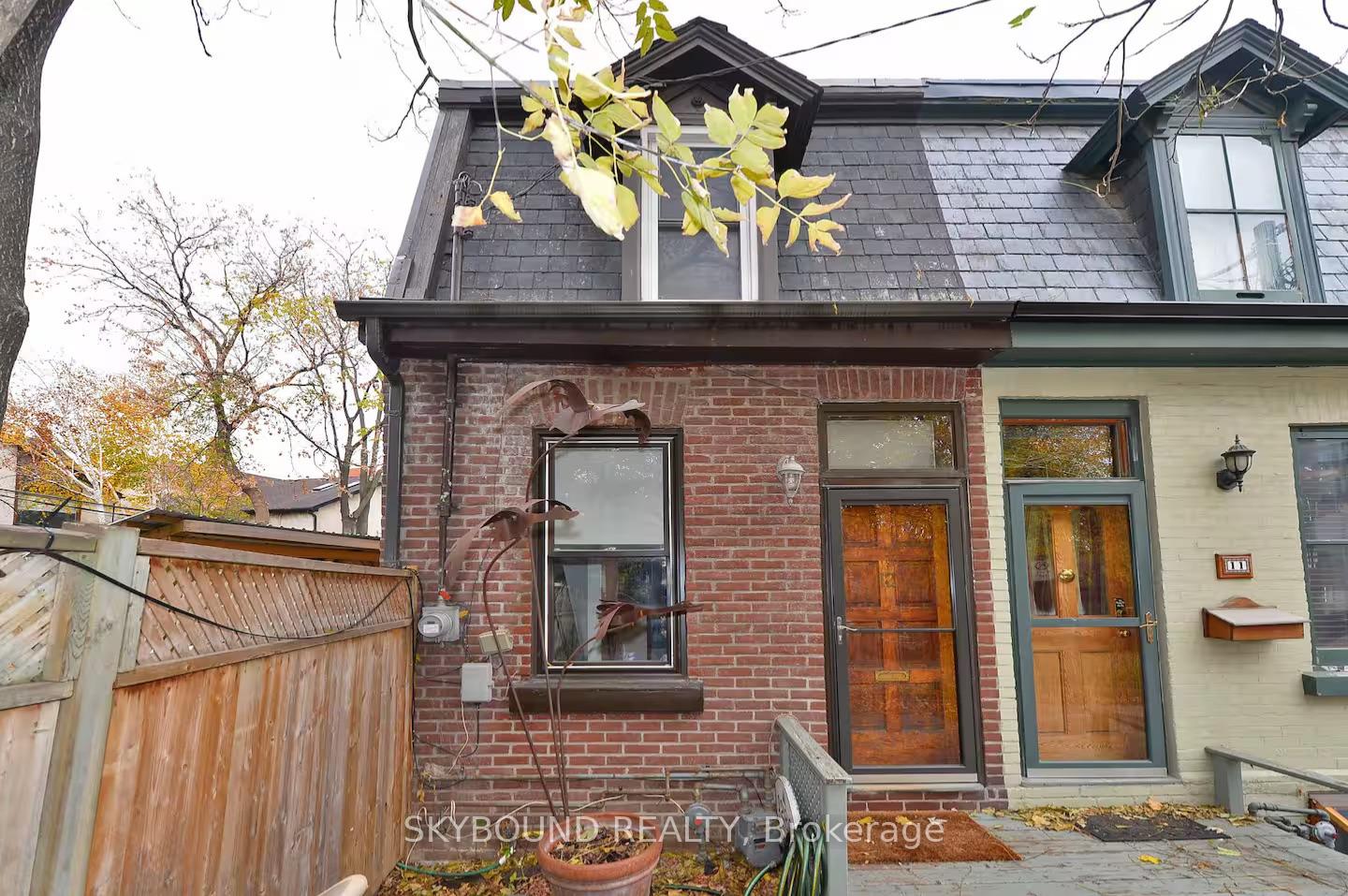 12 Ashby Place Toronto Ontario Canada Rent residential   Skybound Realty, Brokerage 