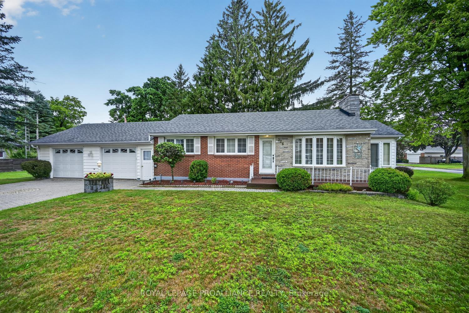 326 McAuley Road Prescott Ontario Canada Sale residential Lea Wouters Right at Home Realty, Brokerage*