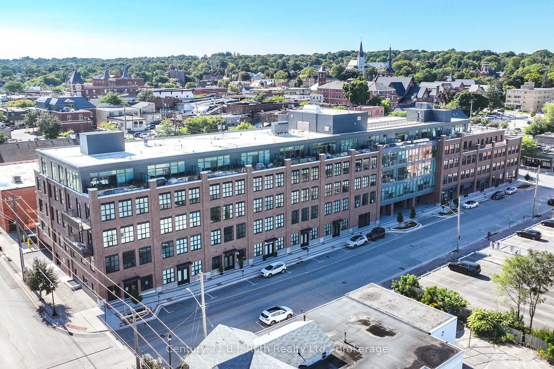 212 - 21 MATCHEDASH Street S Orillia Ontario Canada Sale residential Michael Preston Lakeview Realty, Inc., Brokerage