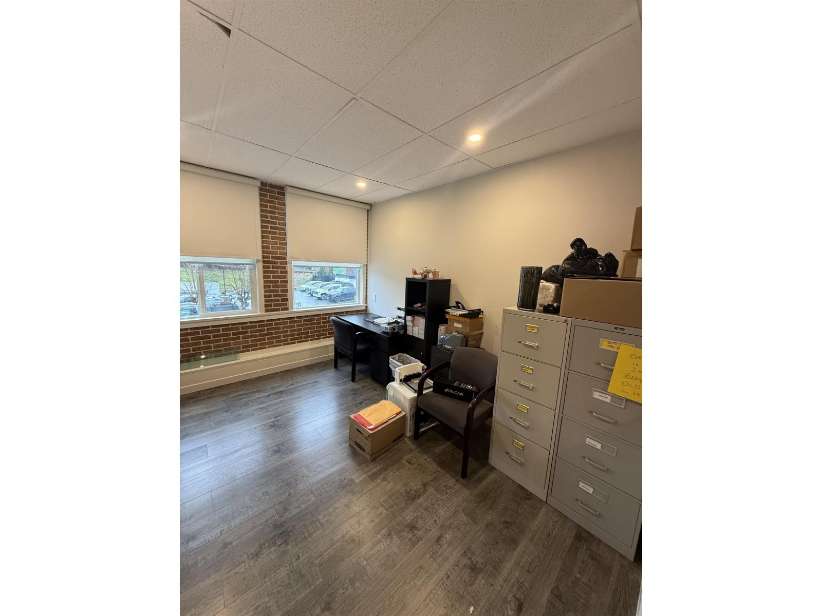 204 2469 MONTROSE AVENUE Abbotsford British Columbia Canada Lease commercial Kirandeep Gill Coldwell Banker Executives Realty