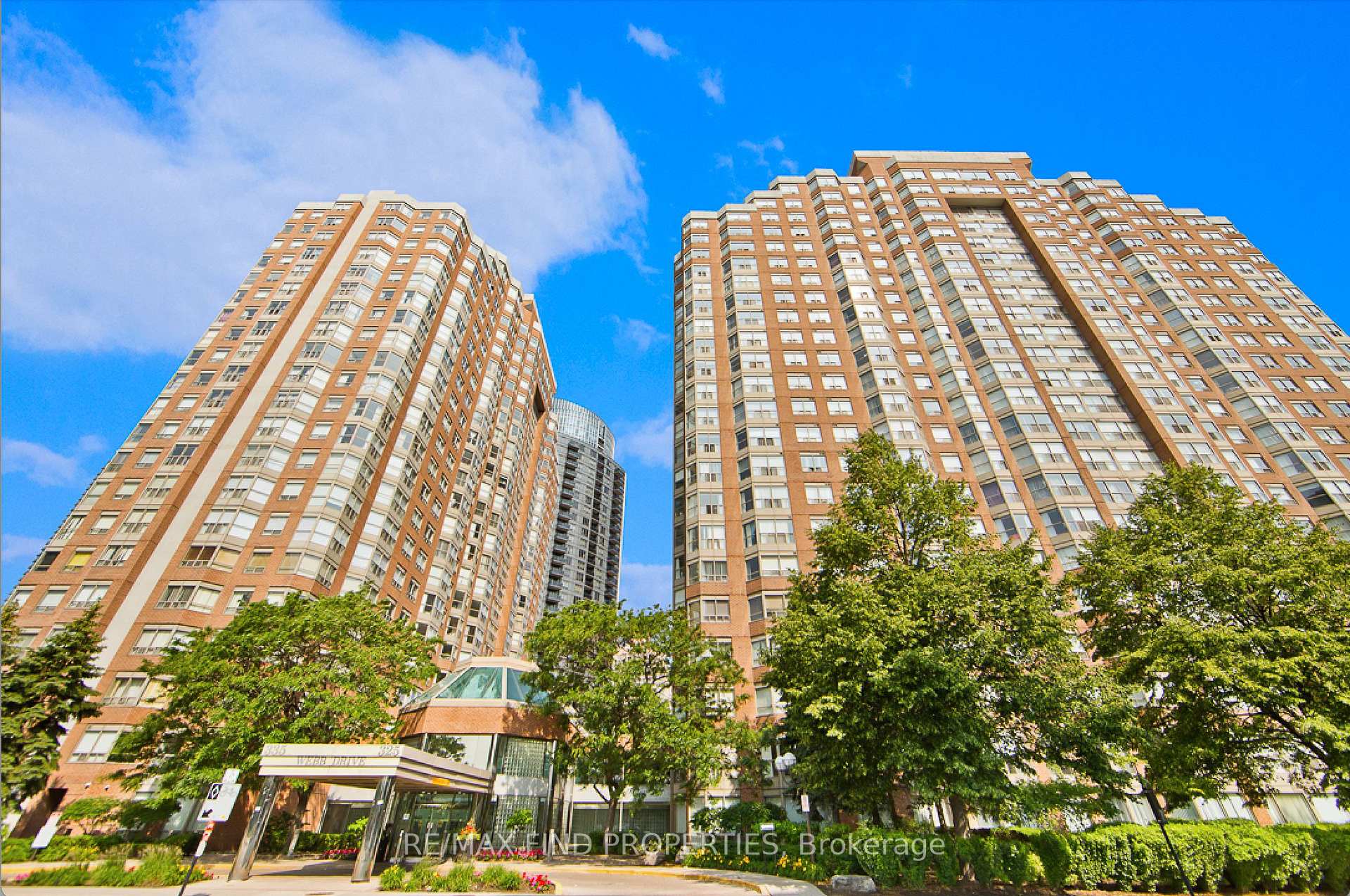 1907 - 335 Webb Drive Mississauga Ontario Canada Rent residential Elena Vankevich Brokerage Information: Not available, please contact website owner