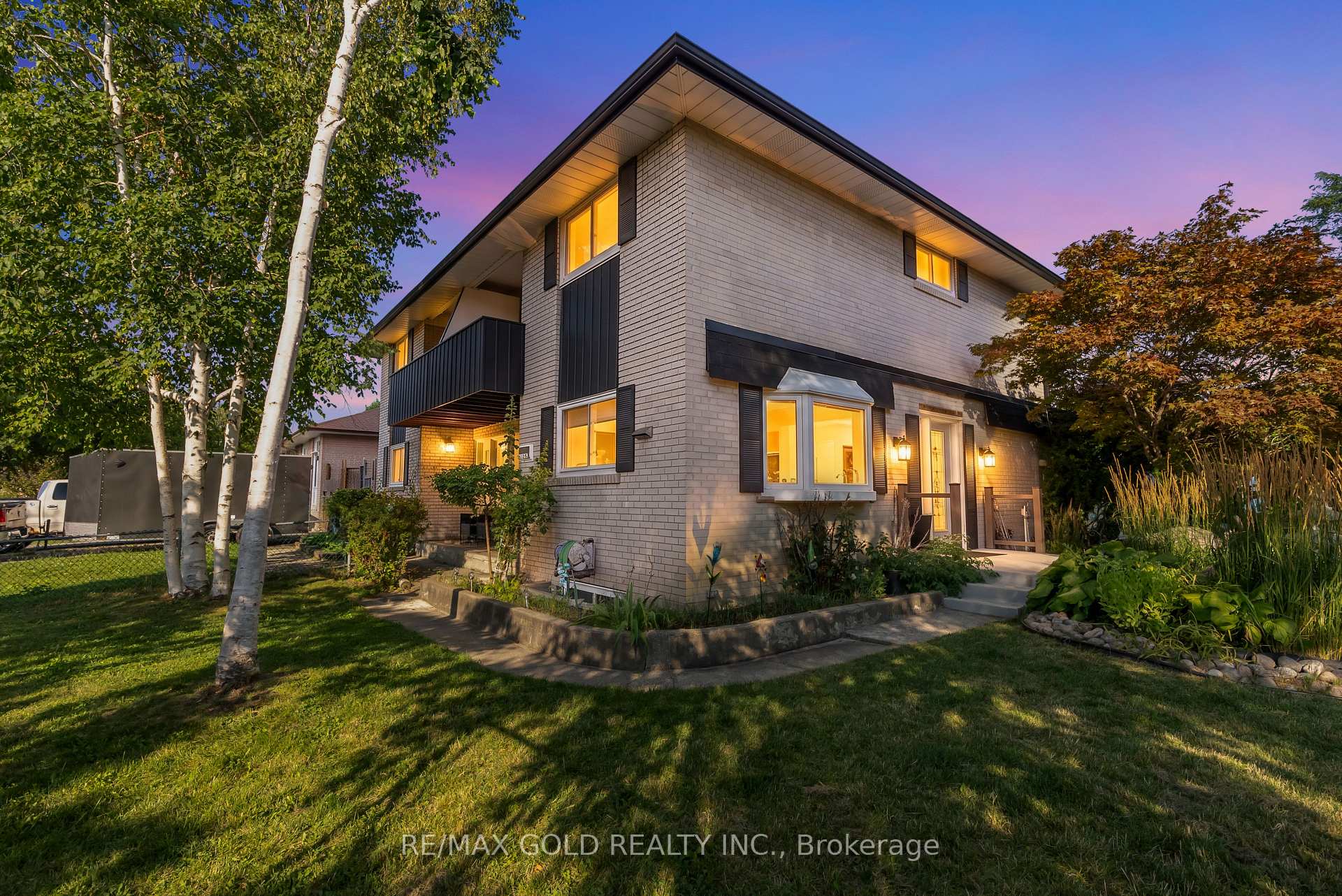 2520 Constable Road Mississauga Ontario Canada Sale residential Asher Ullah RE/MAX Gold Realty Inc., Brokerage *