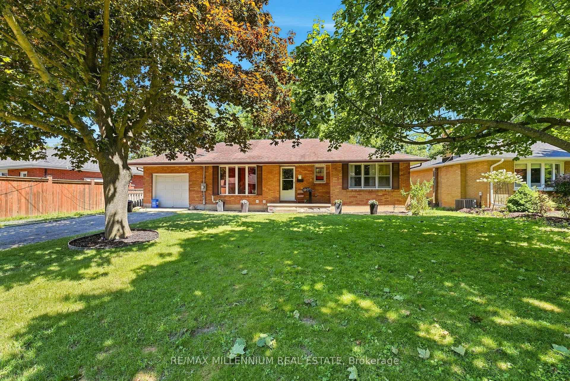 22 Montgomery Road St. Thomas Ontario Canada Sale residential Mei Jin 金玫 Sutton Group Incentive Realty Inc.,Brokerage*