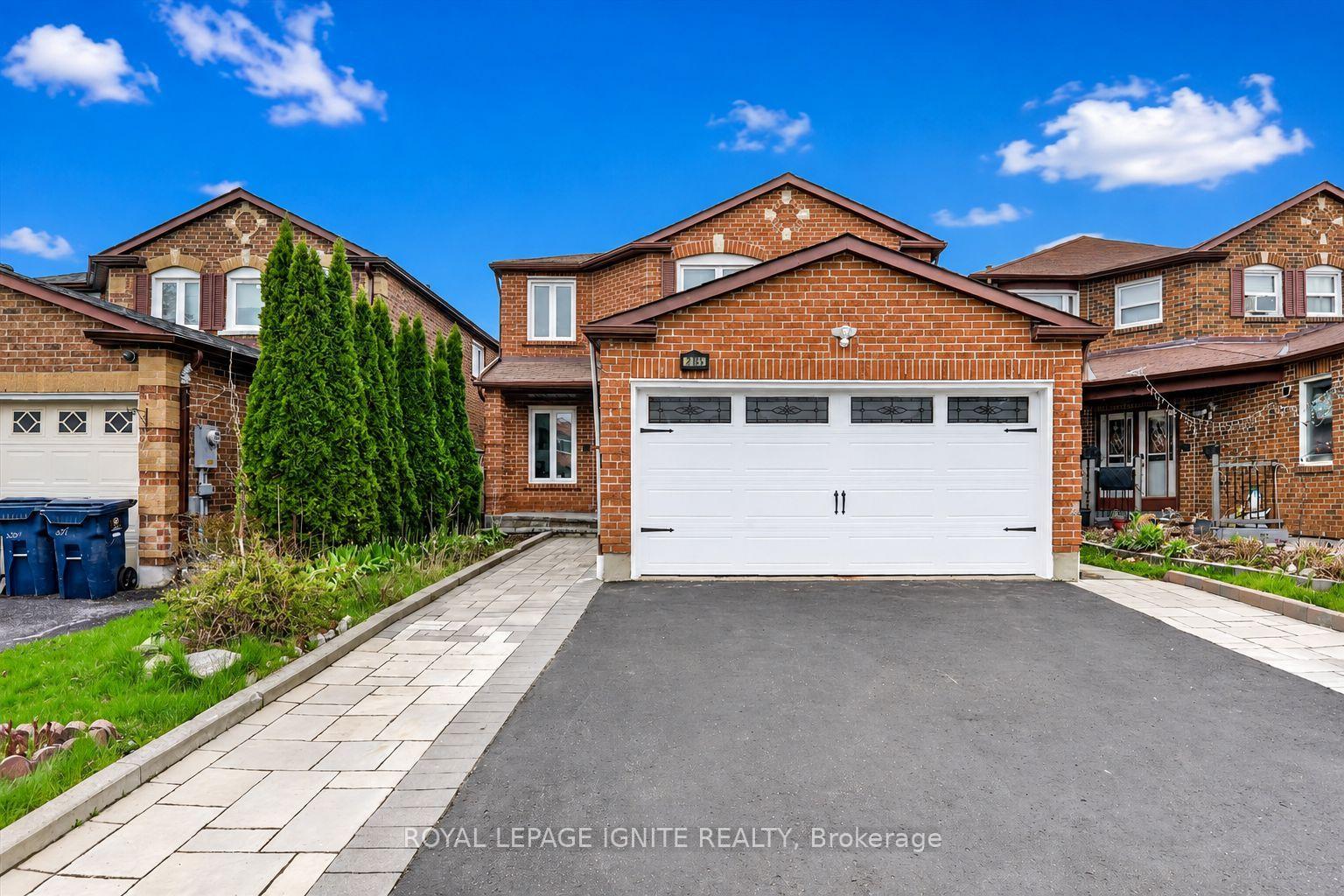 205 Hupfield Trail Toronto Ontario Canada Sale residential Adele McGovern RE/MAX West Realty Inc., Brokerage *