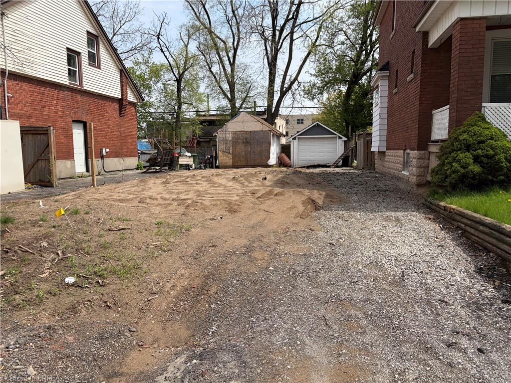 18 Tuxedo Avenue N Hamilton Ontario Canada Sale residential   Coldwell Banker Homefront Realty